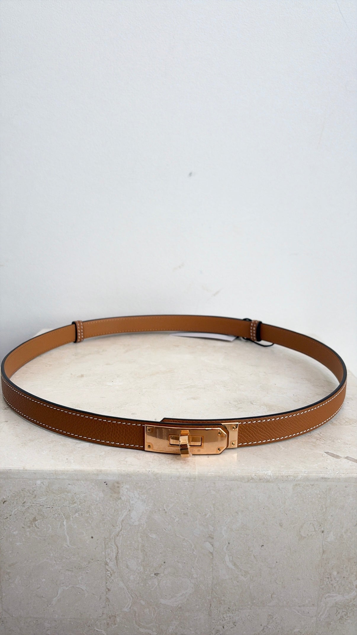 Hermès Gold Epsom Leather Kelly Belt with Rose Gold Hardware, OS