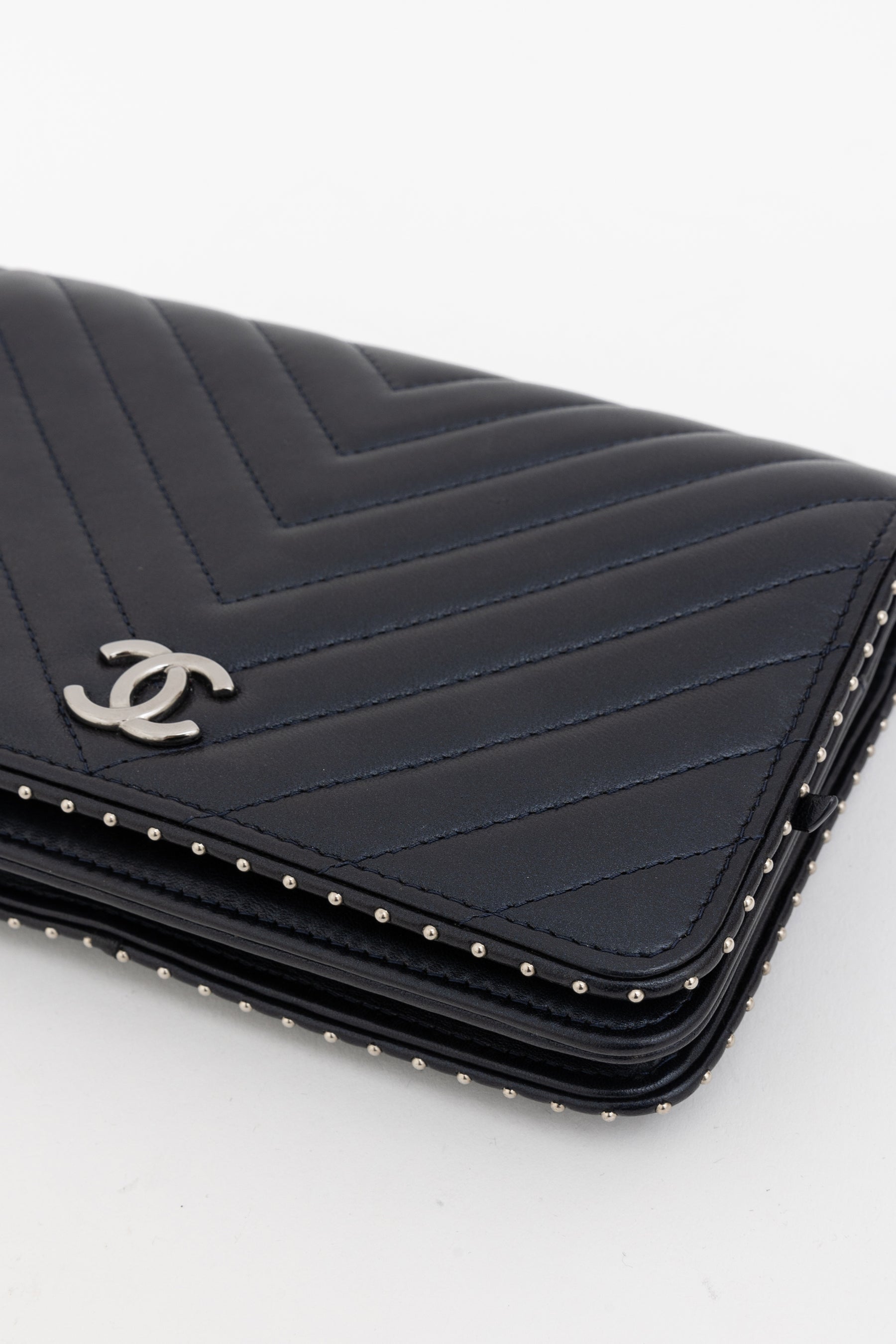 Chevron Wallet On Chain