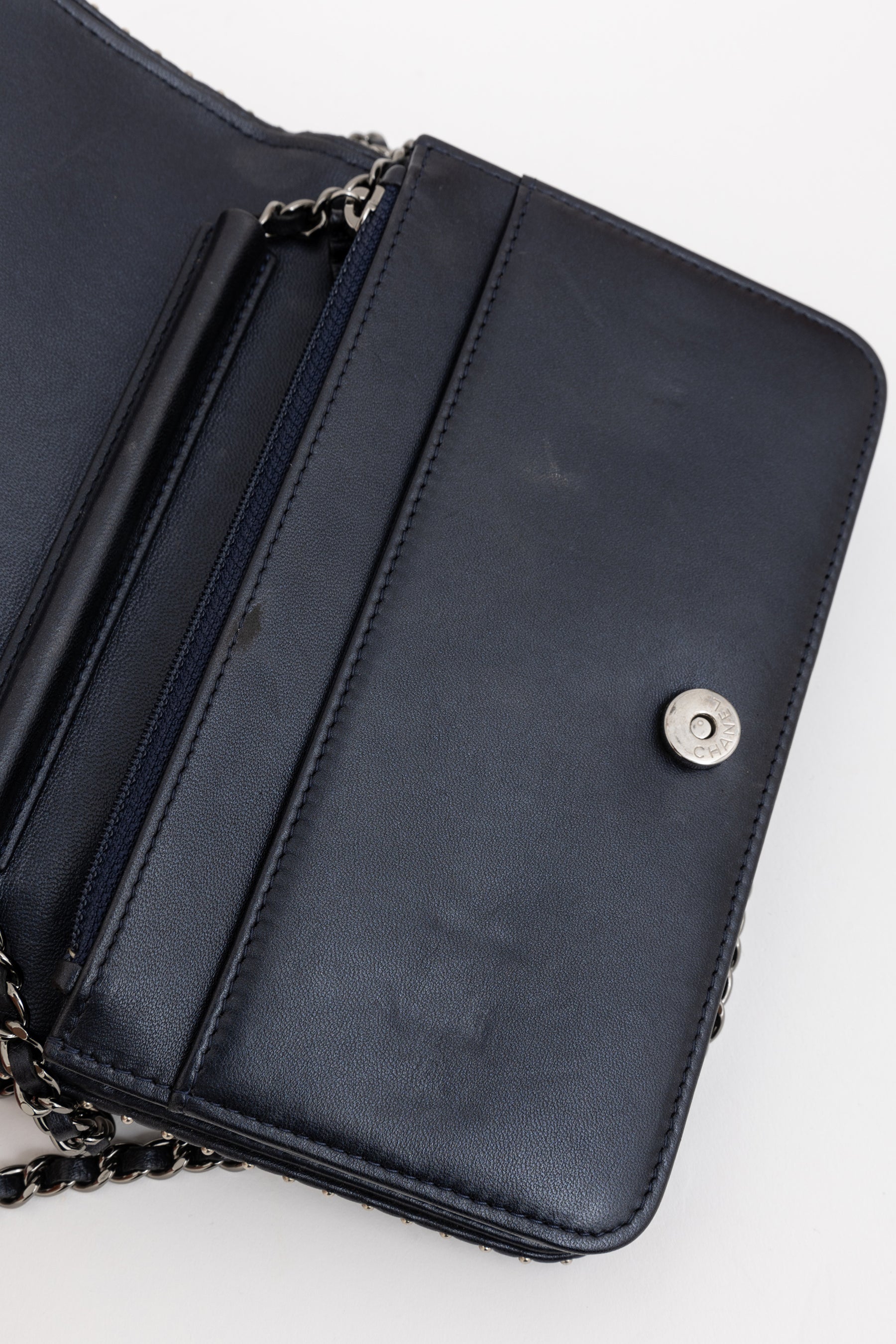 Chevron Wallet On Chain
