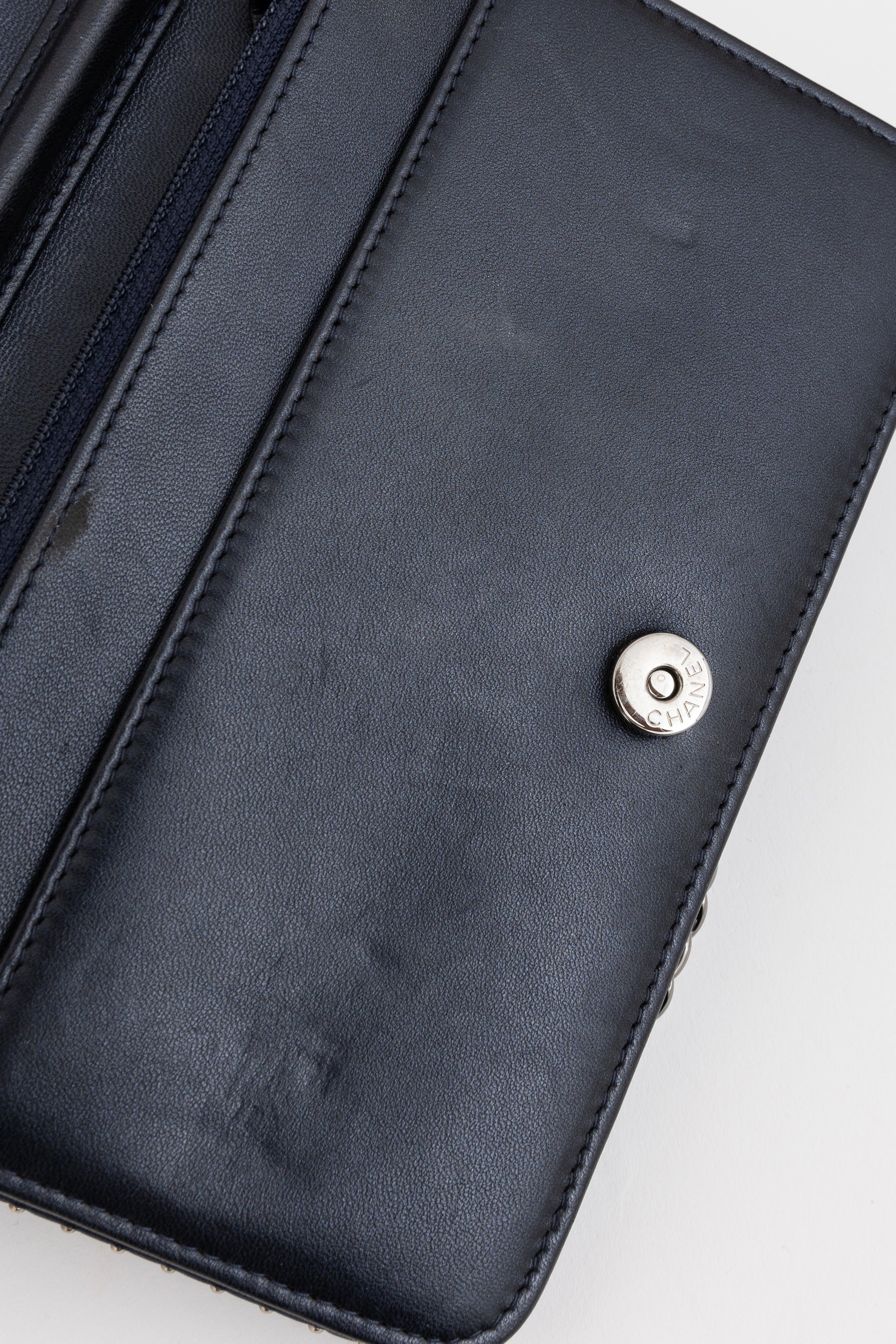 Chevron Wallet On Chain