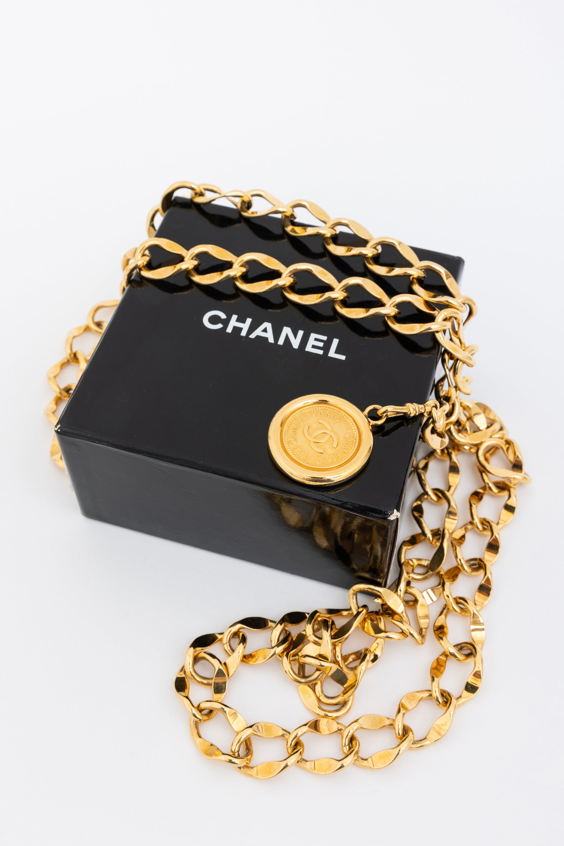 Vintage Gold Chain Link Belt