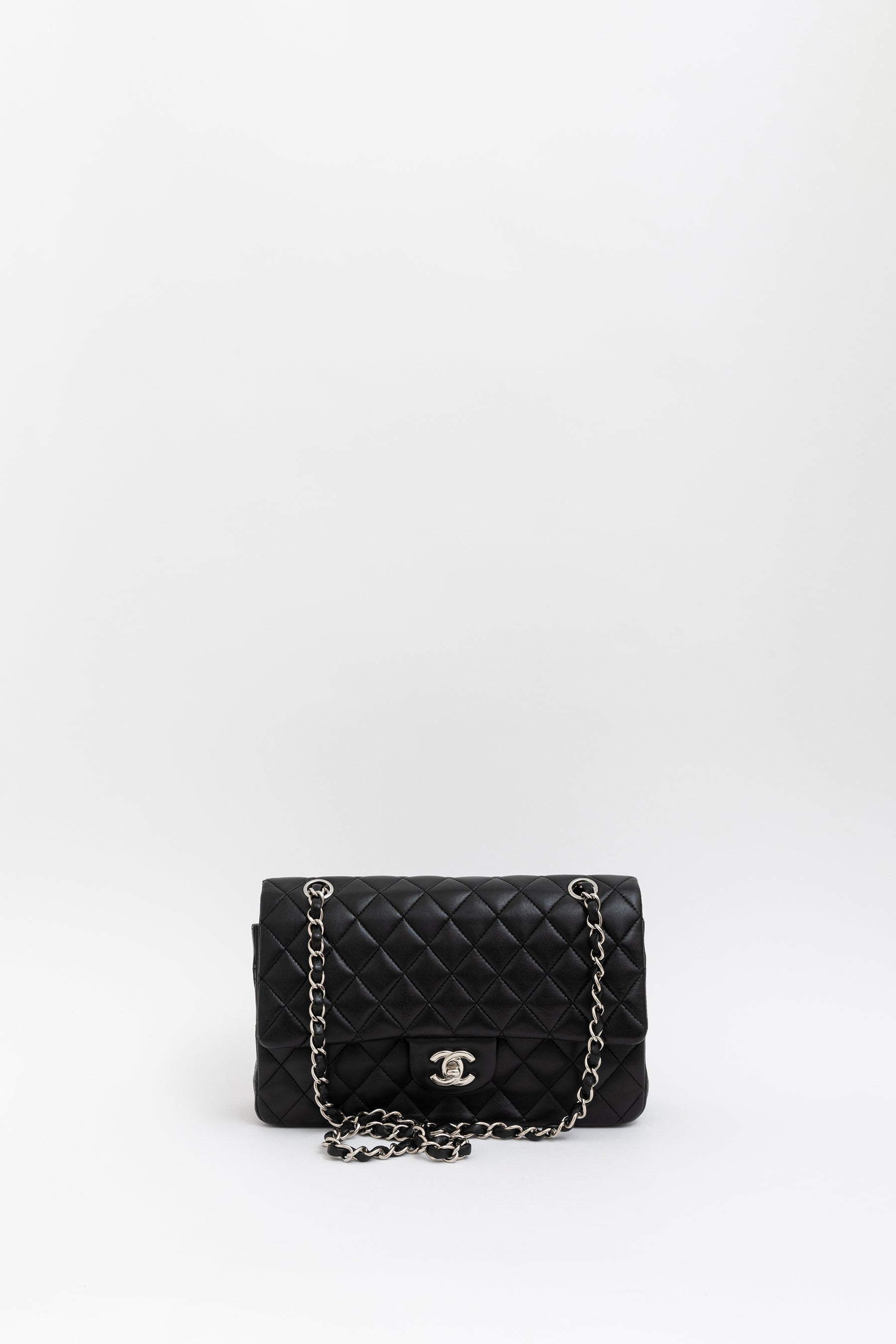 Medium Classic Double Flap