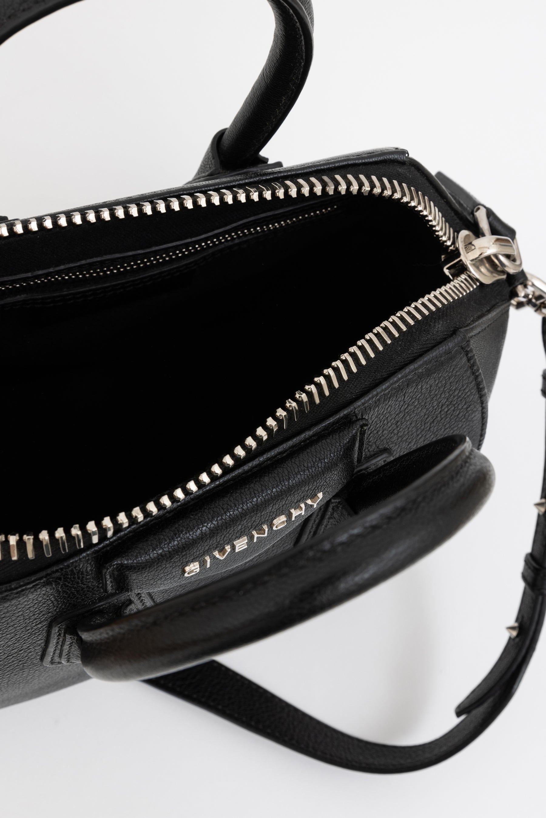 Antigona Bag