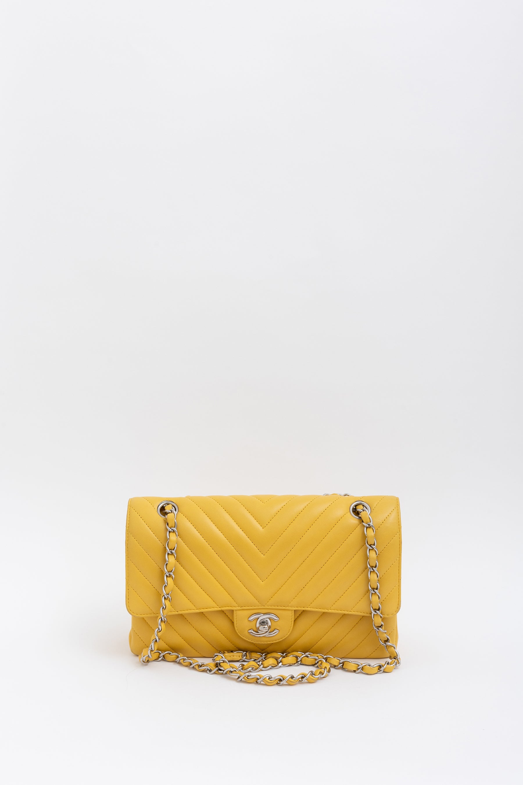 Chevron Medium Classic Flap Bag