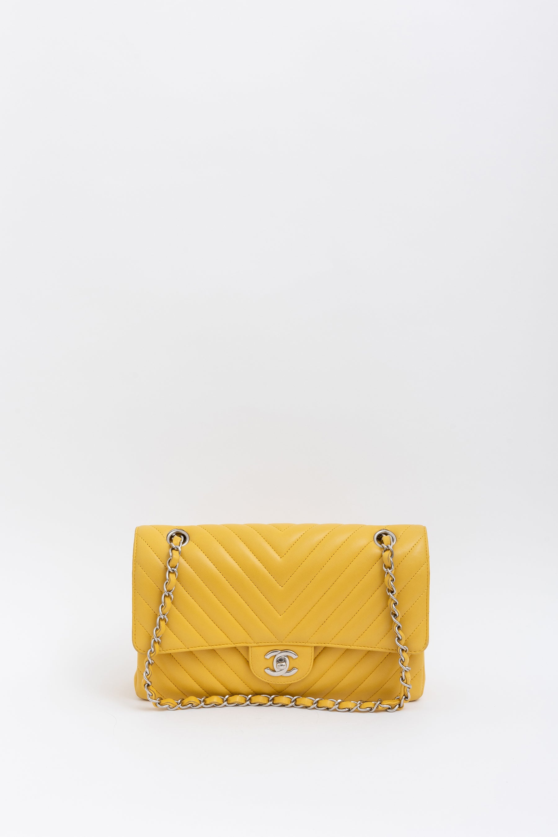 Chevron Medium Classic Flap Bag
