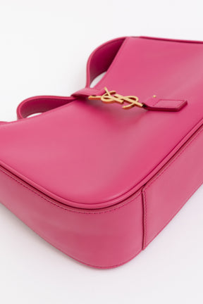 Le 5 à 7 Shoulder bag