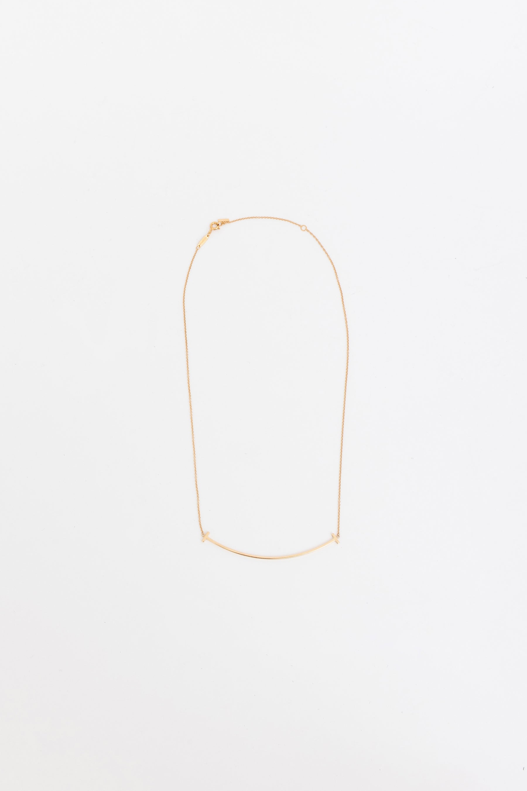 Smile Pendant in Rose Gold