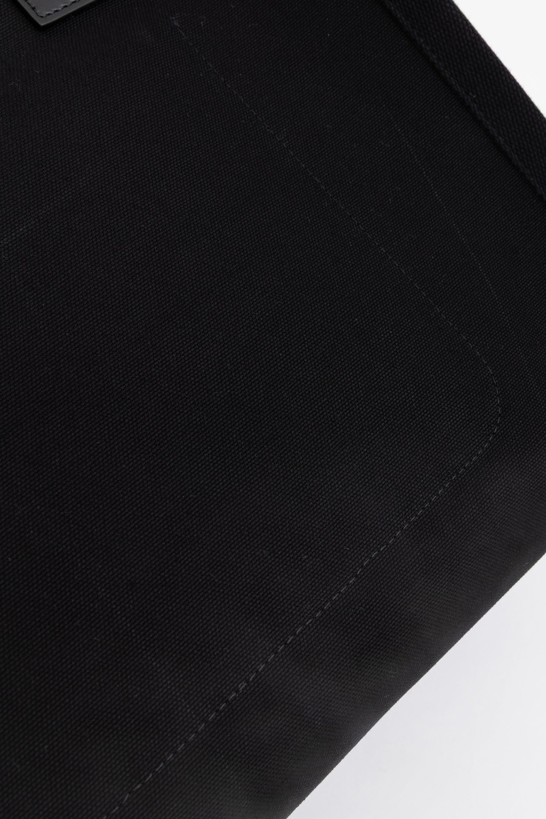 Nastroloubi Large Tote Bag