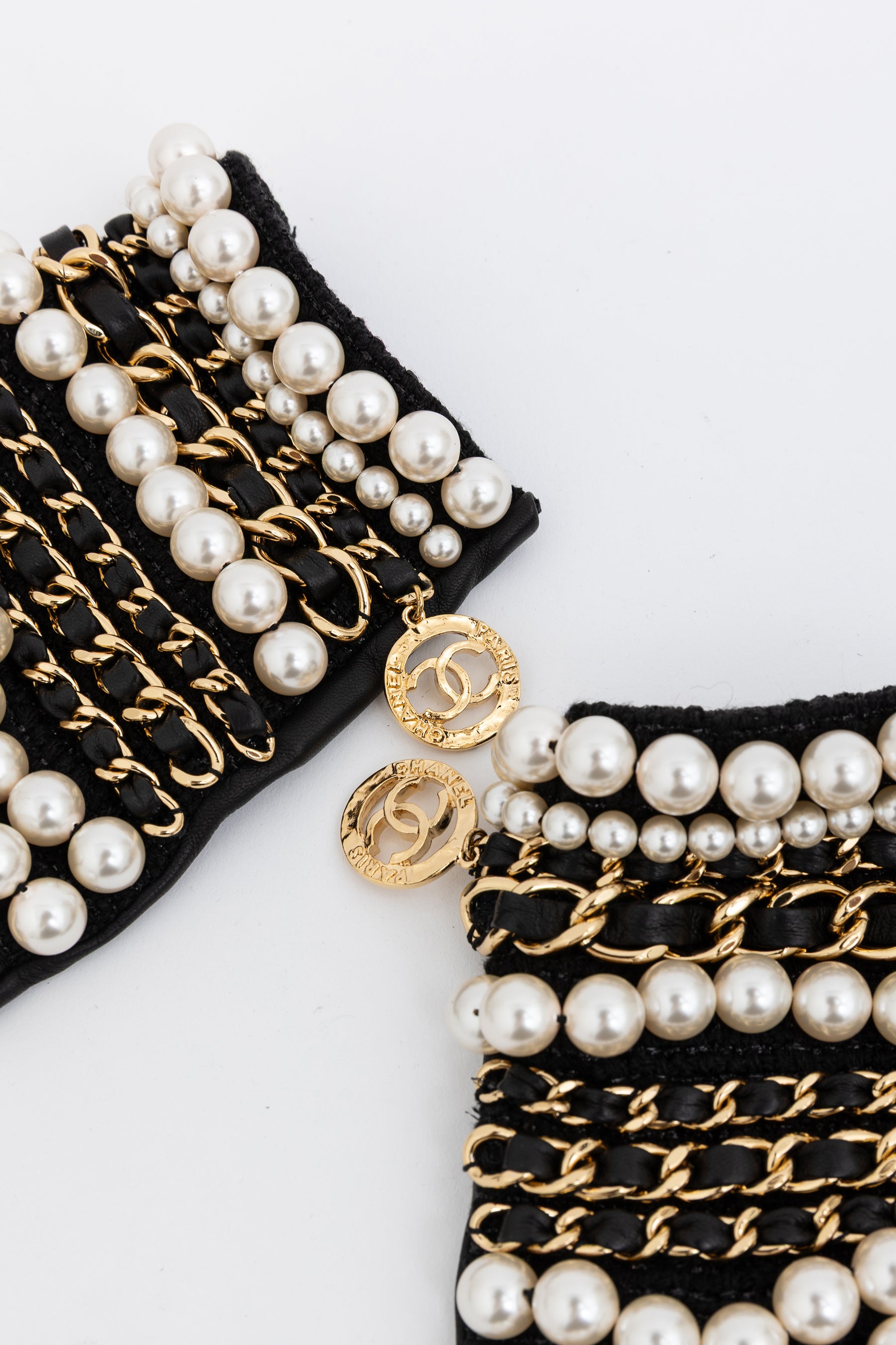 Pearl and Chain Embellished Fingerless Gloves