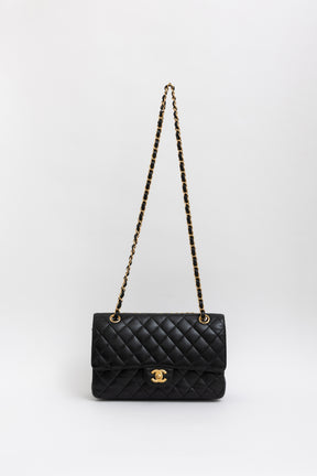 Medium Classic Flap
