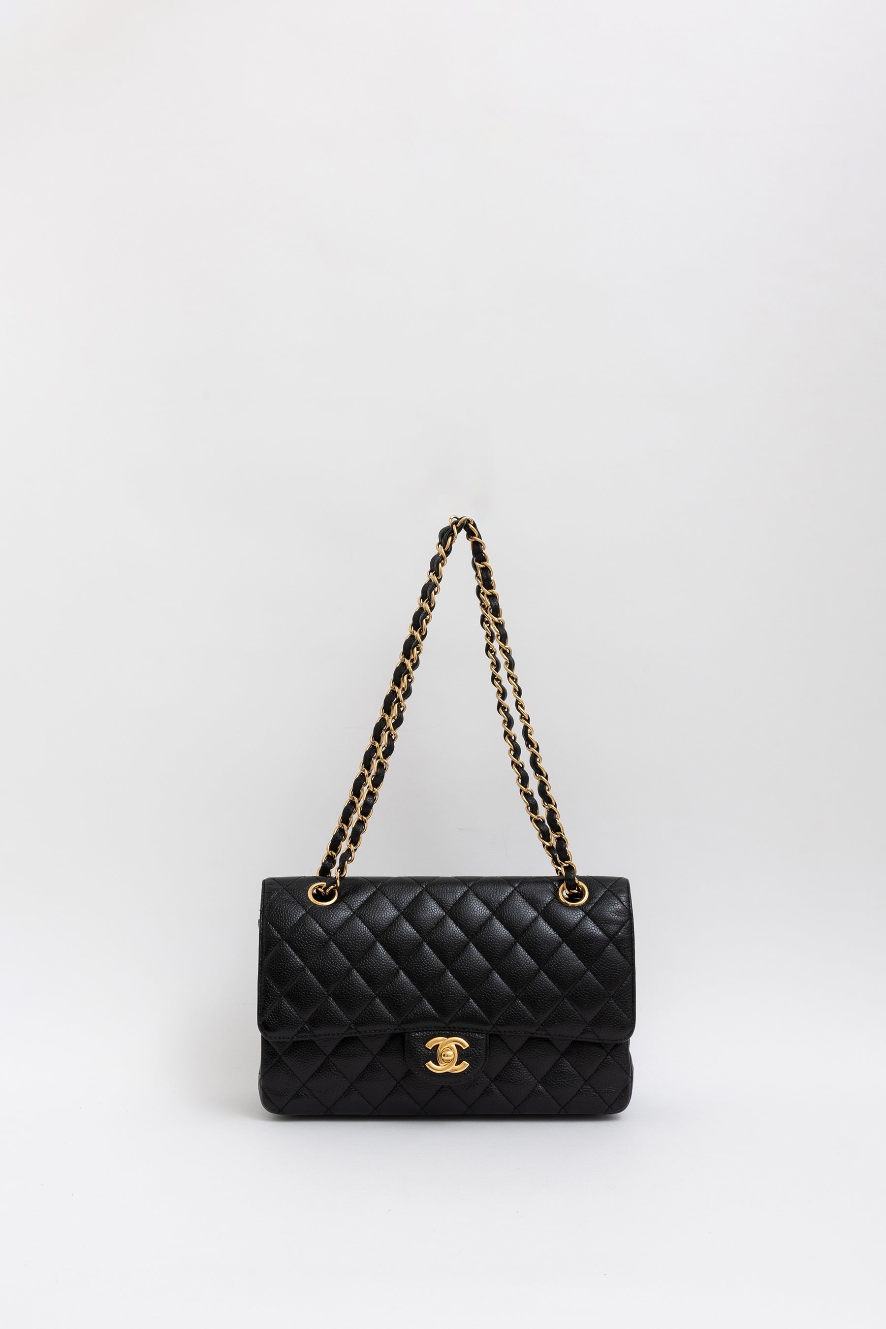 Medium Classic Flap