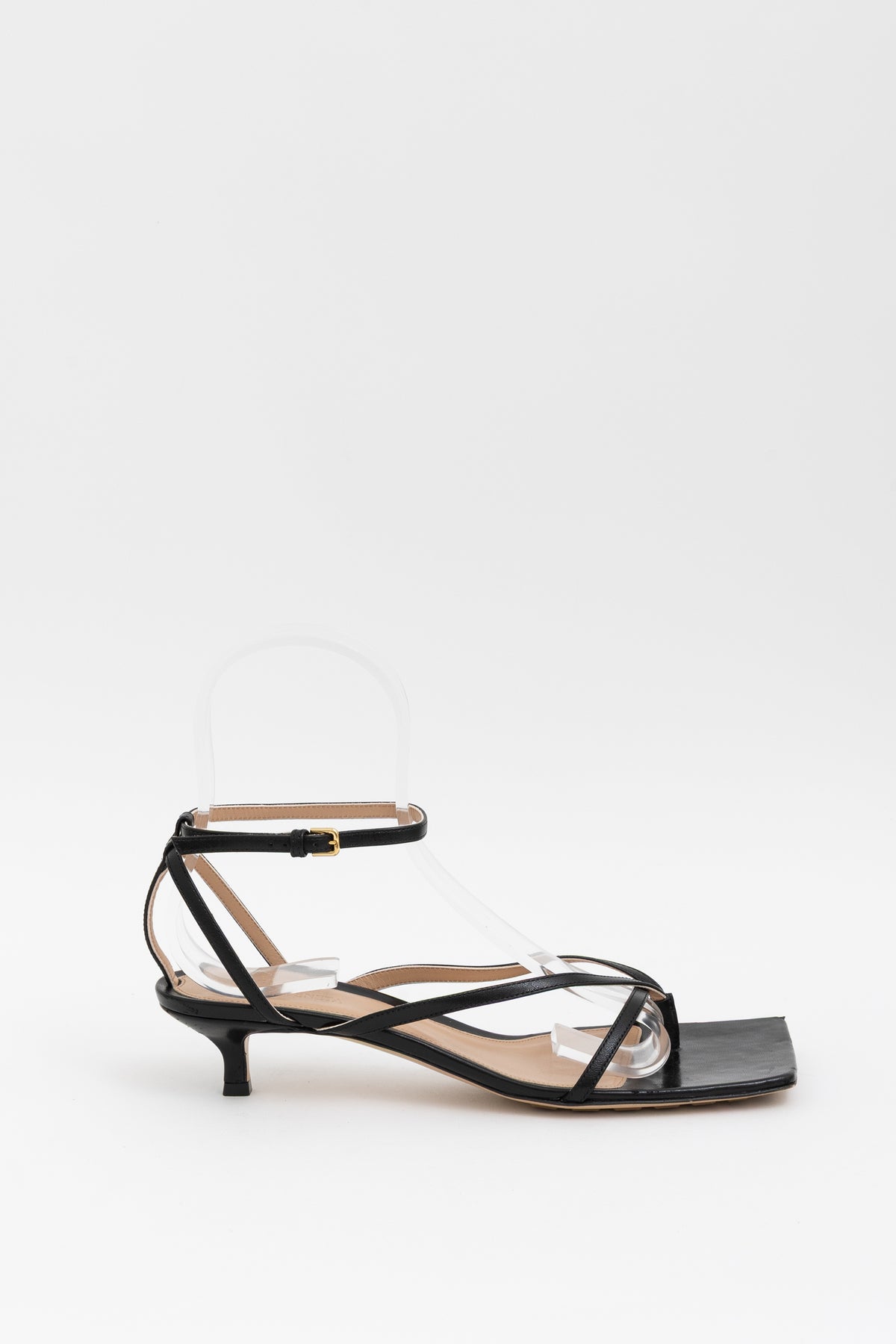 Stretch Kitten Heel