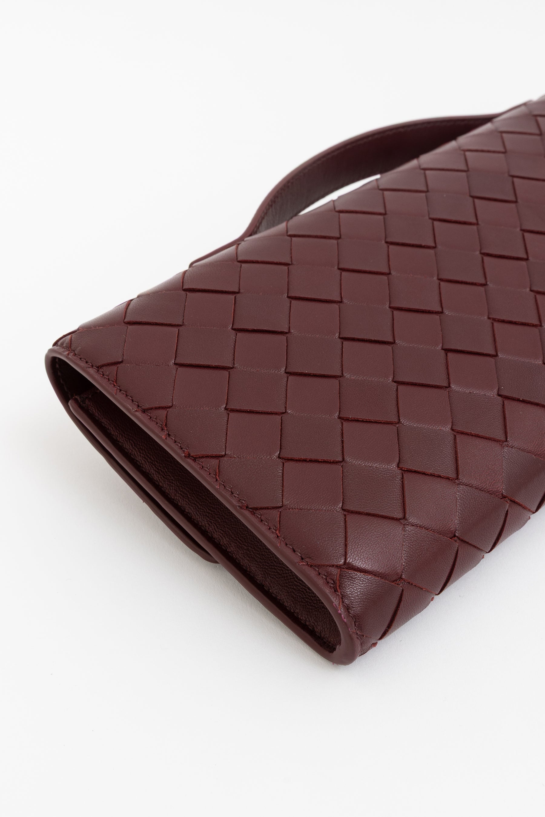 Andiamo Clutch In Barolo