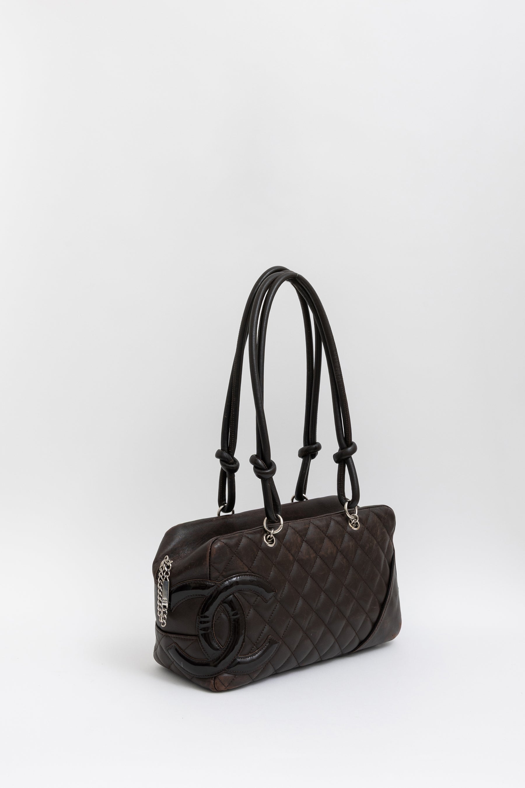 Quilted Shoulder Bowling Bag