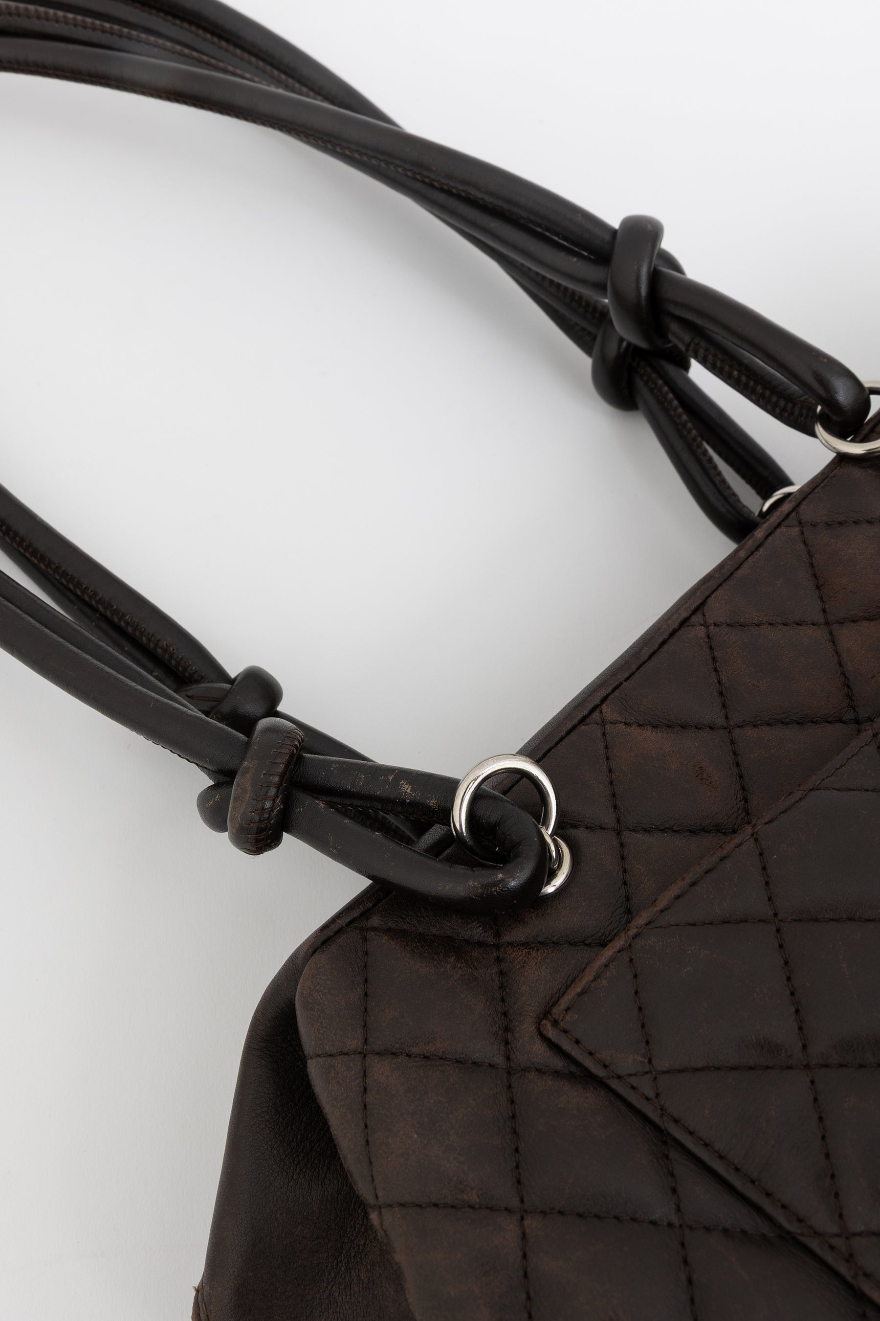 Quilted Shoulder Bowling Bag