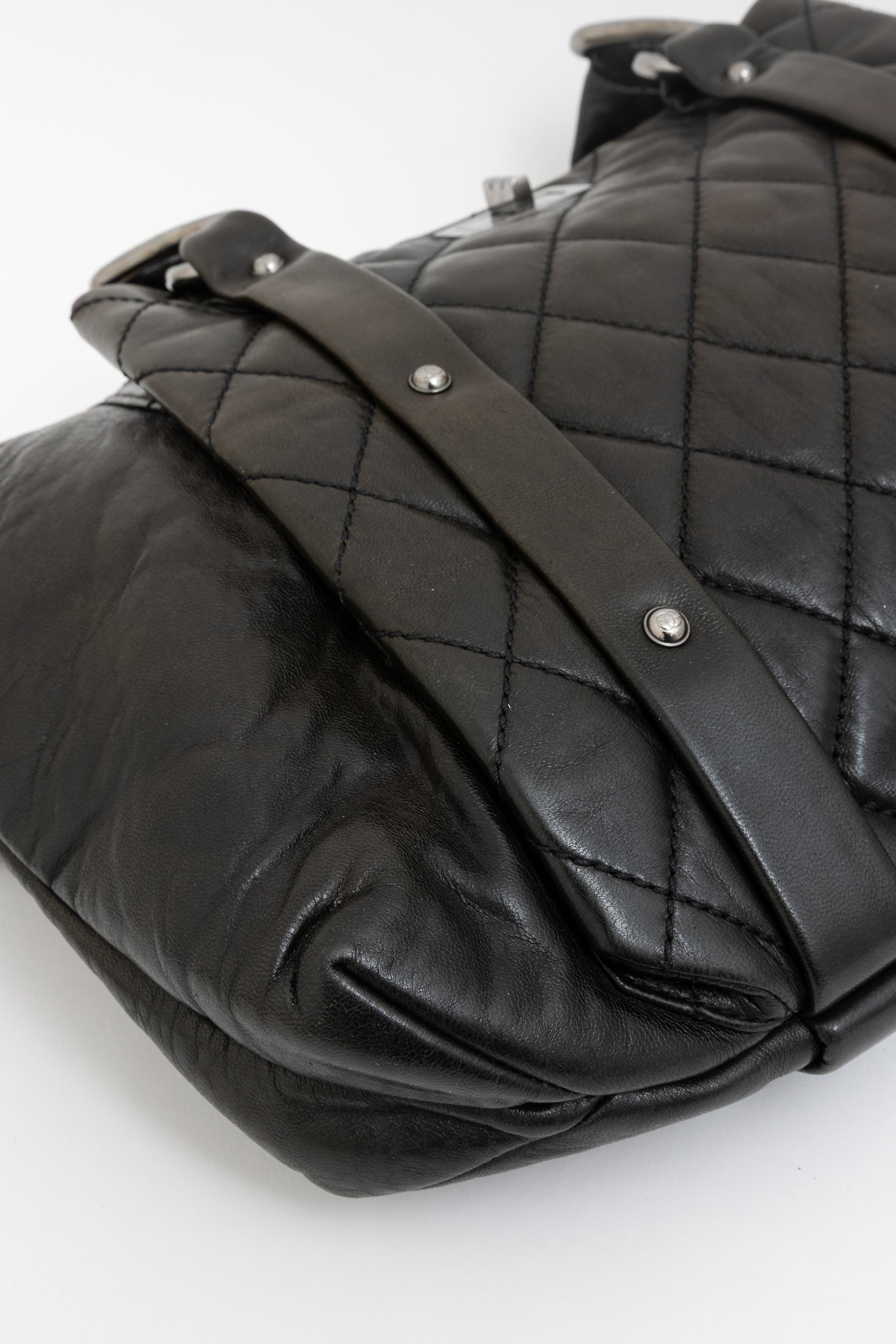 8 Knots Dark Olive Tote