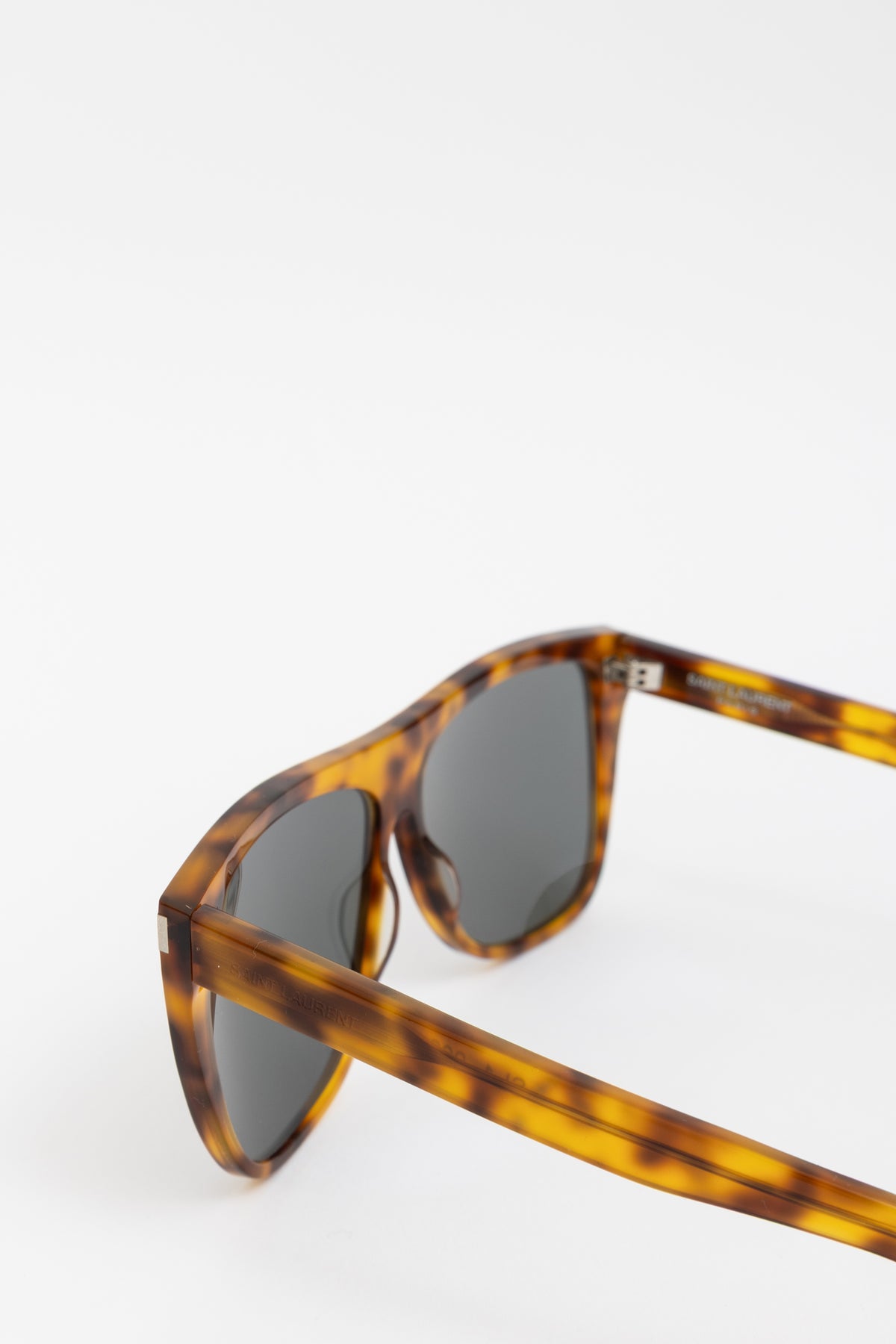 Tortoishell Oversized Reflective Sunglasses