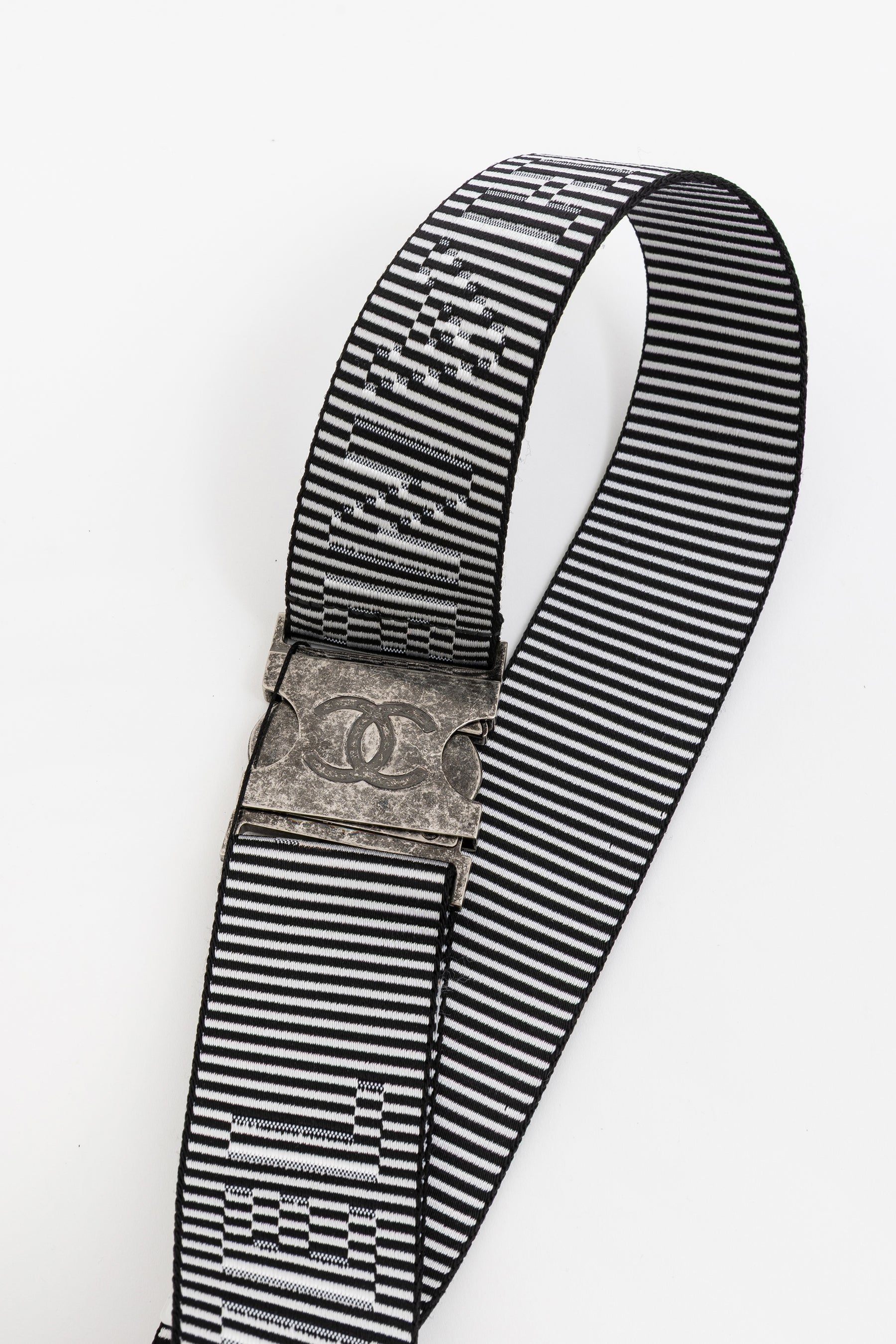 Luggage Belt In Black And White Stripe