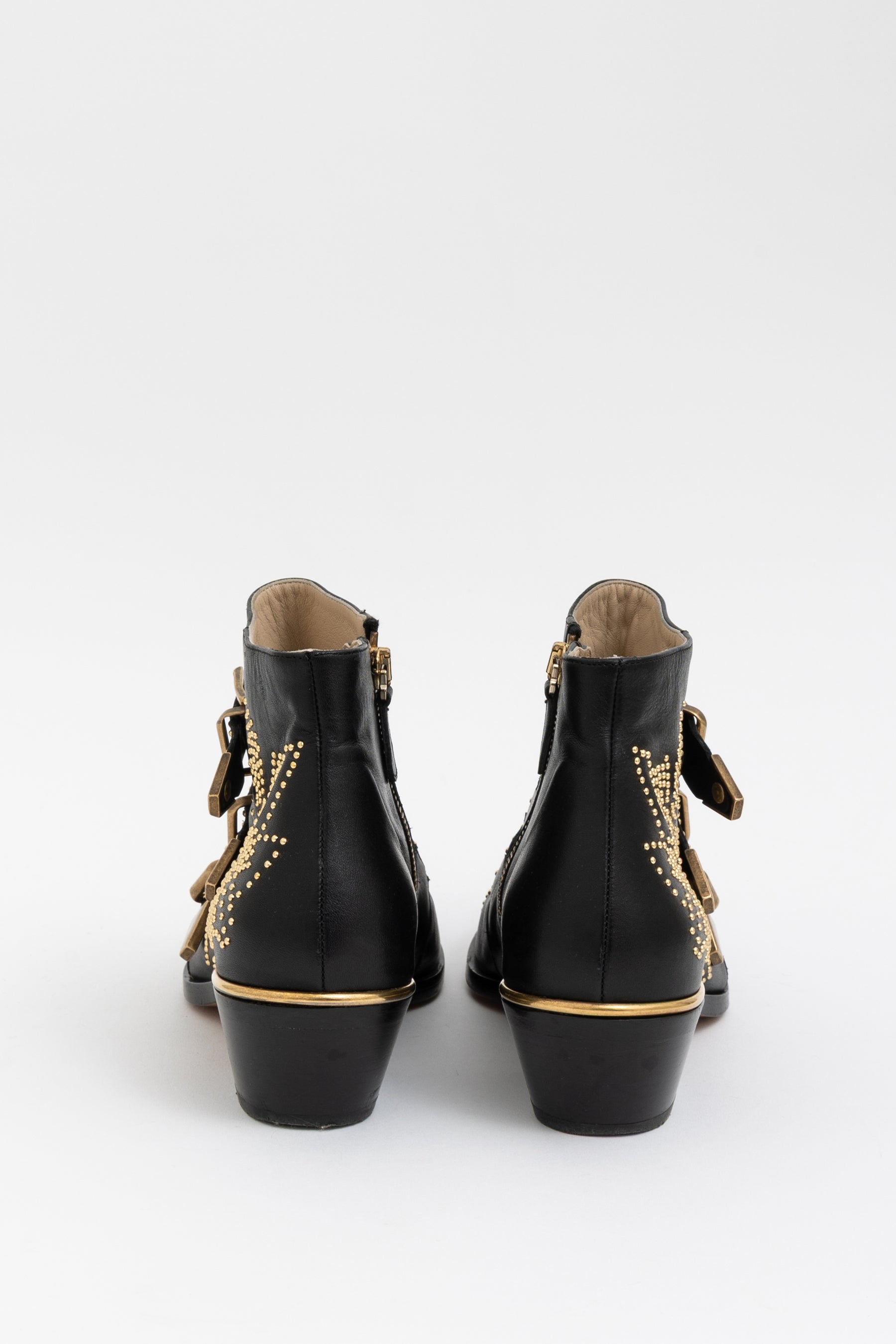 Suzanna Boots