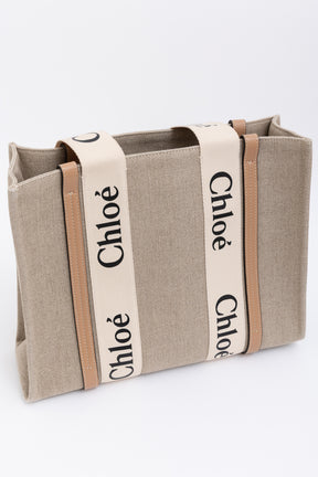 Logo Medium Woody Tote