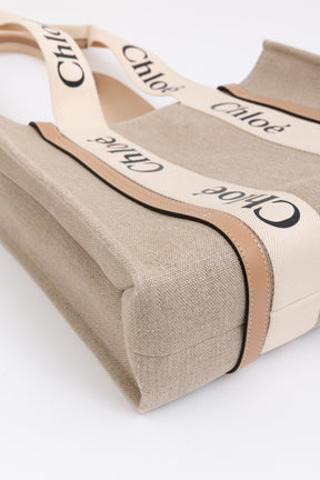 Logo Medium Woody Tote