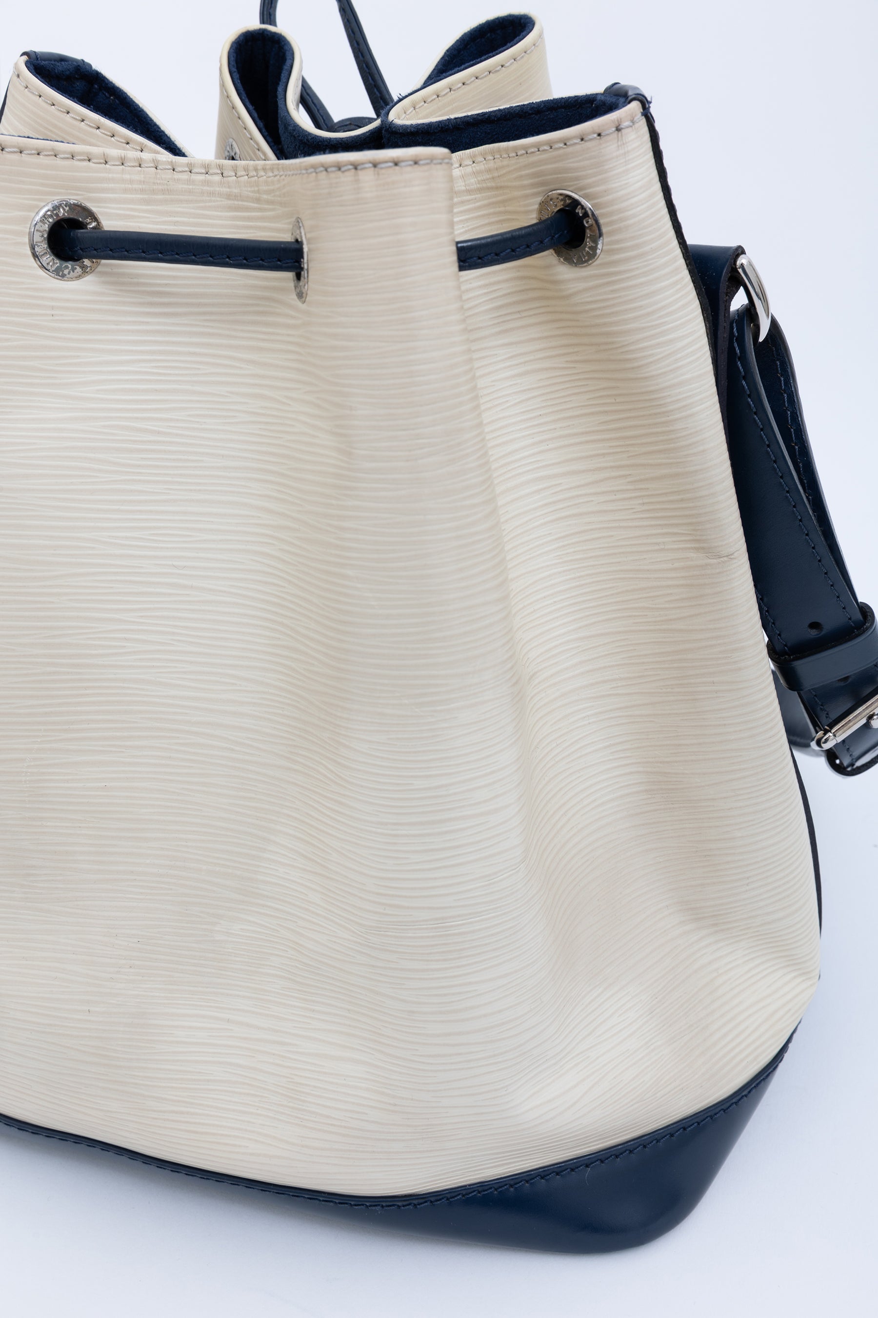 Bucket Bag