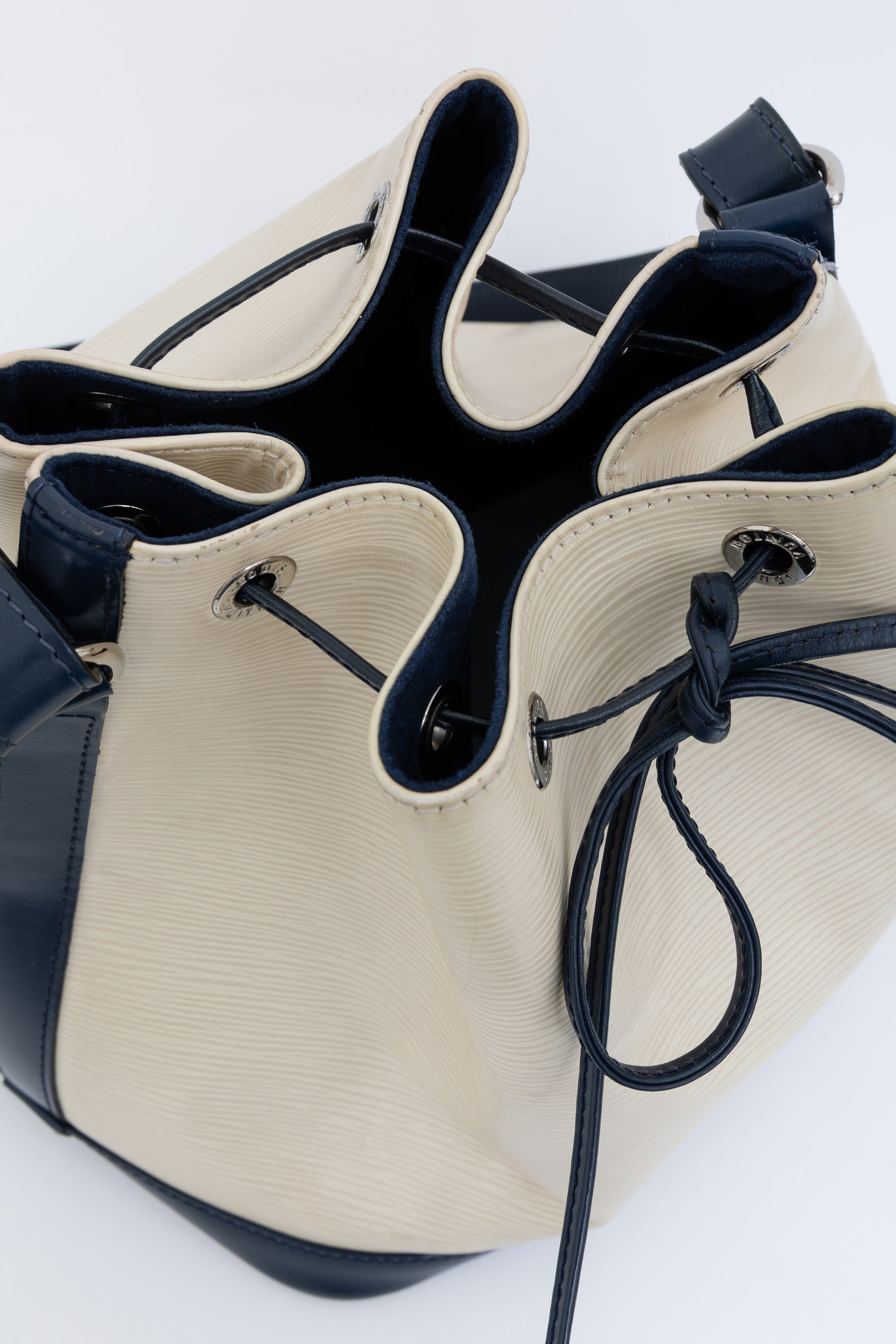 Bucket Bag