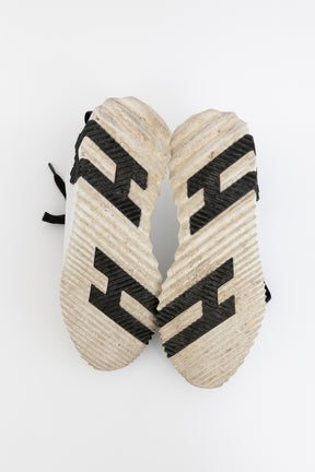 Hermès Ivory and Black H Bouncing Sneaker