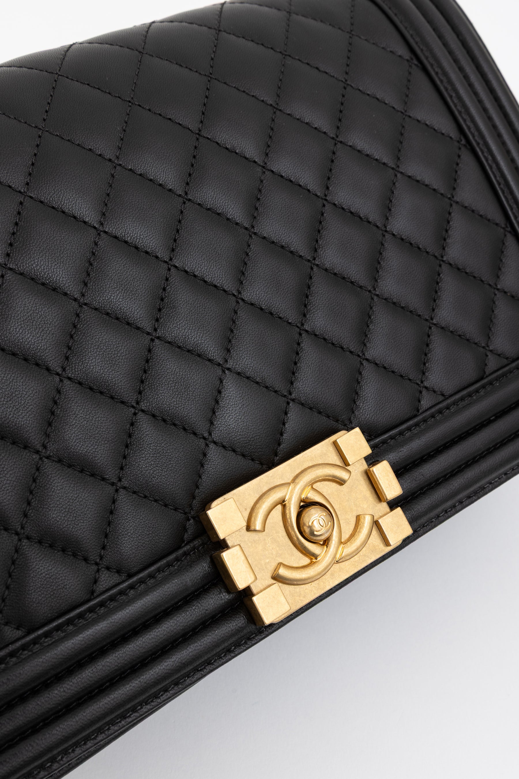 Medium Boy Bag