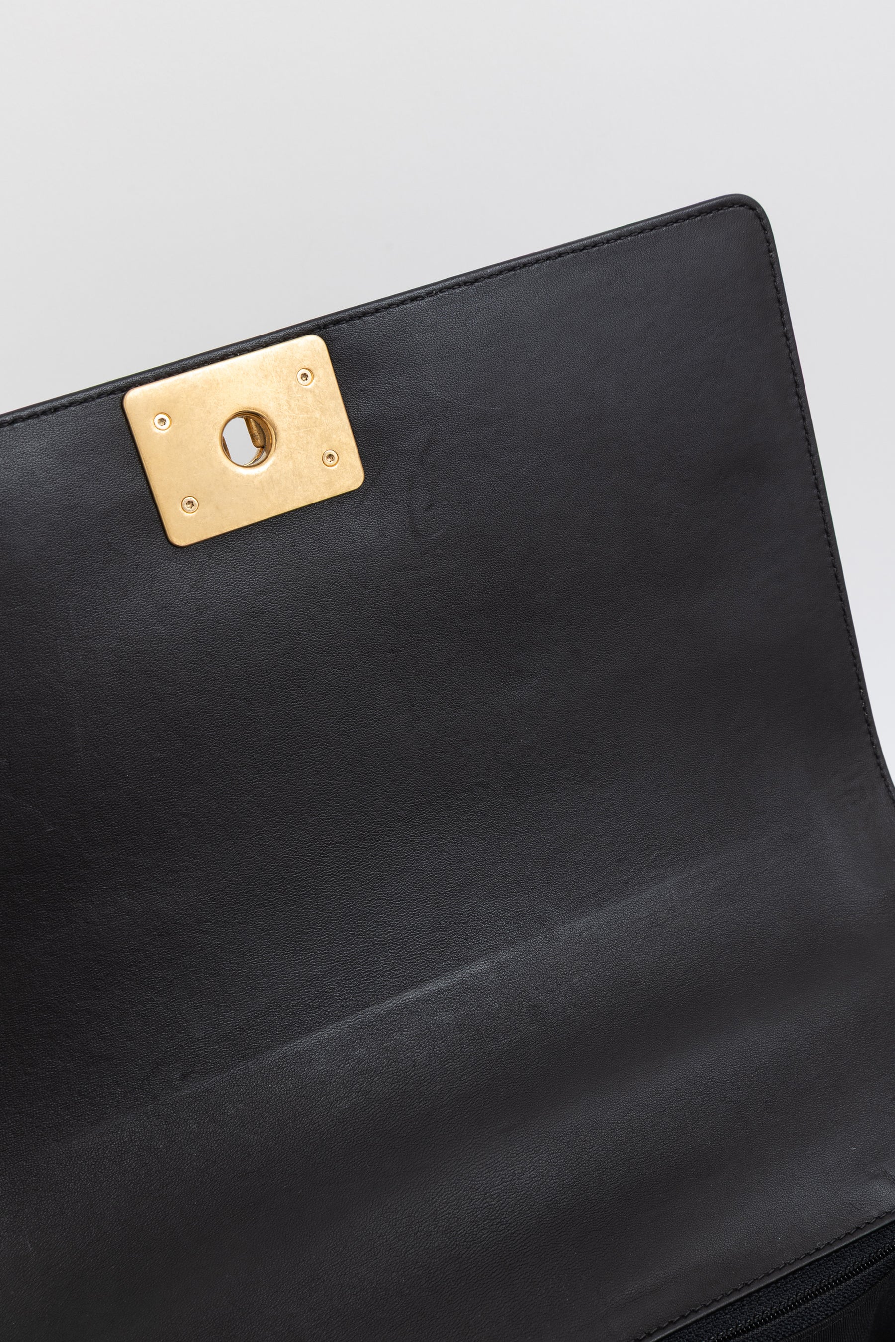Medium Boy Bag