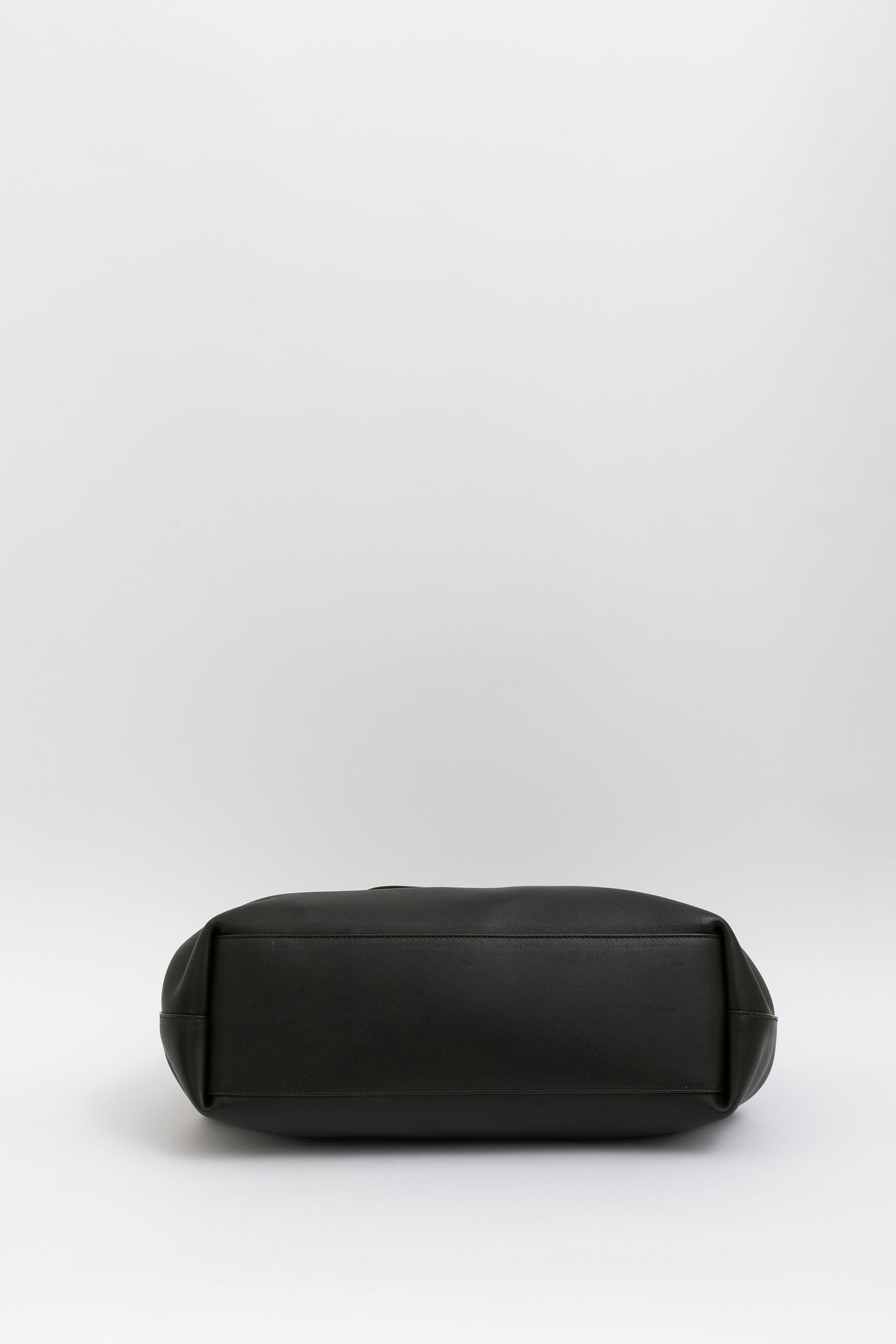 Medium Triangle Point Bag