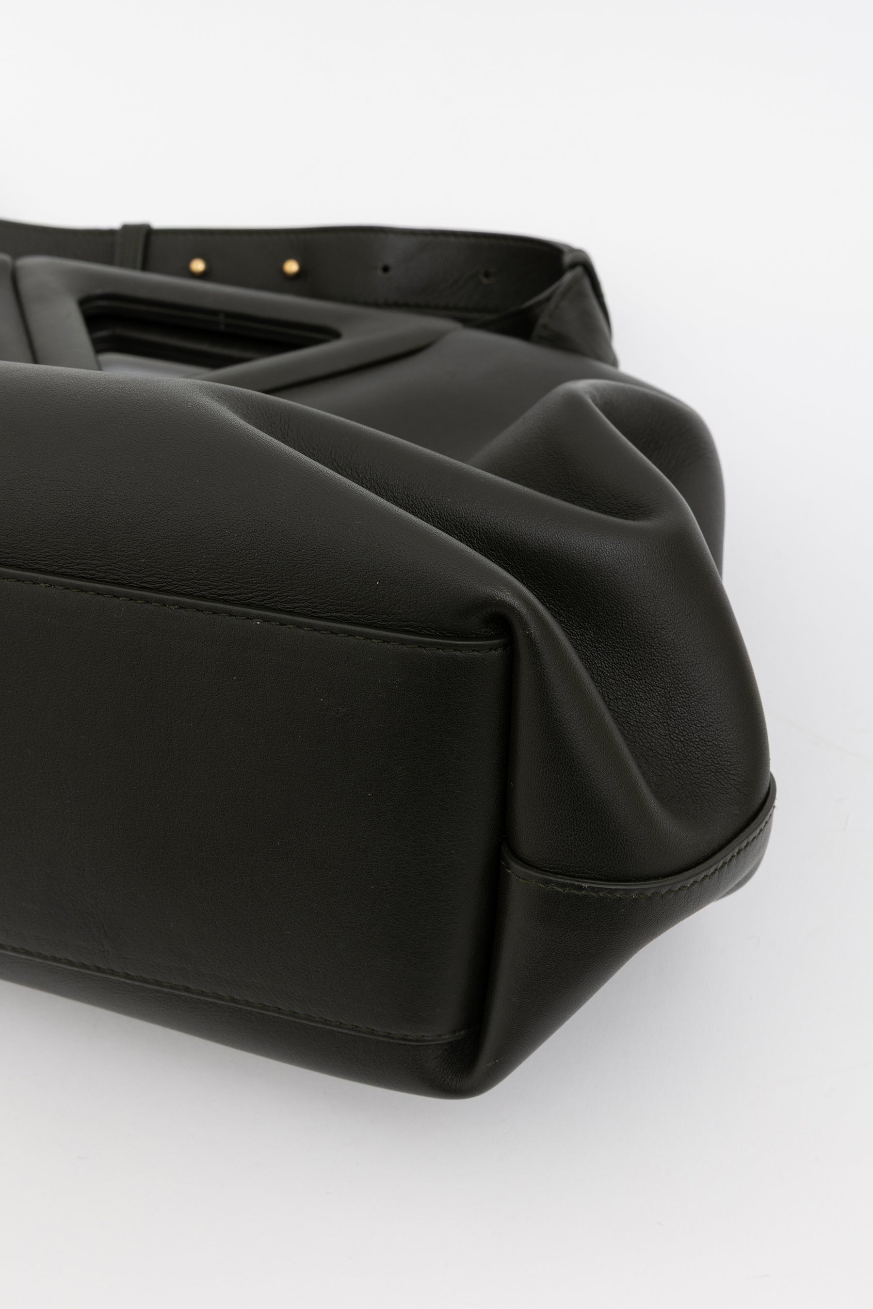 Medium Triangle Point Bag