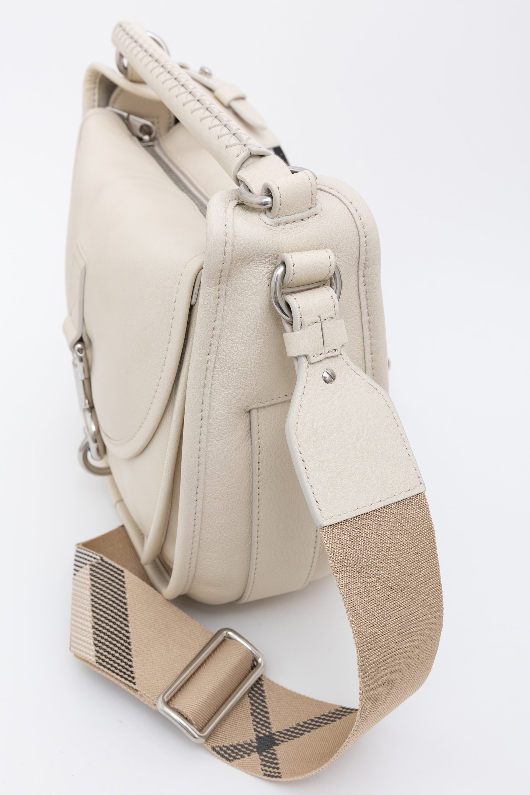 Small B Clip Messenger Bag
