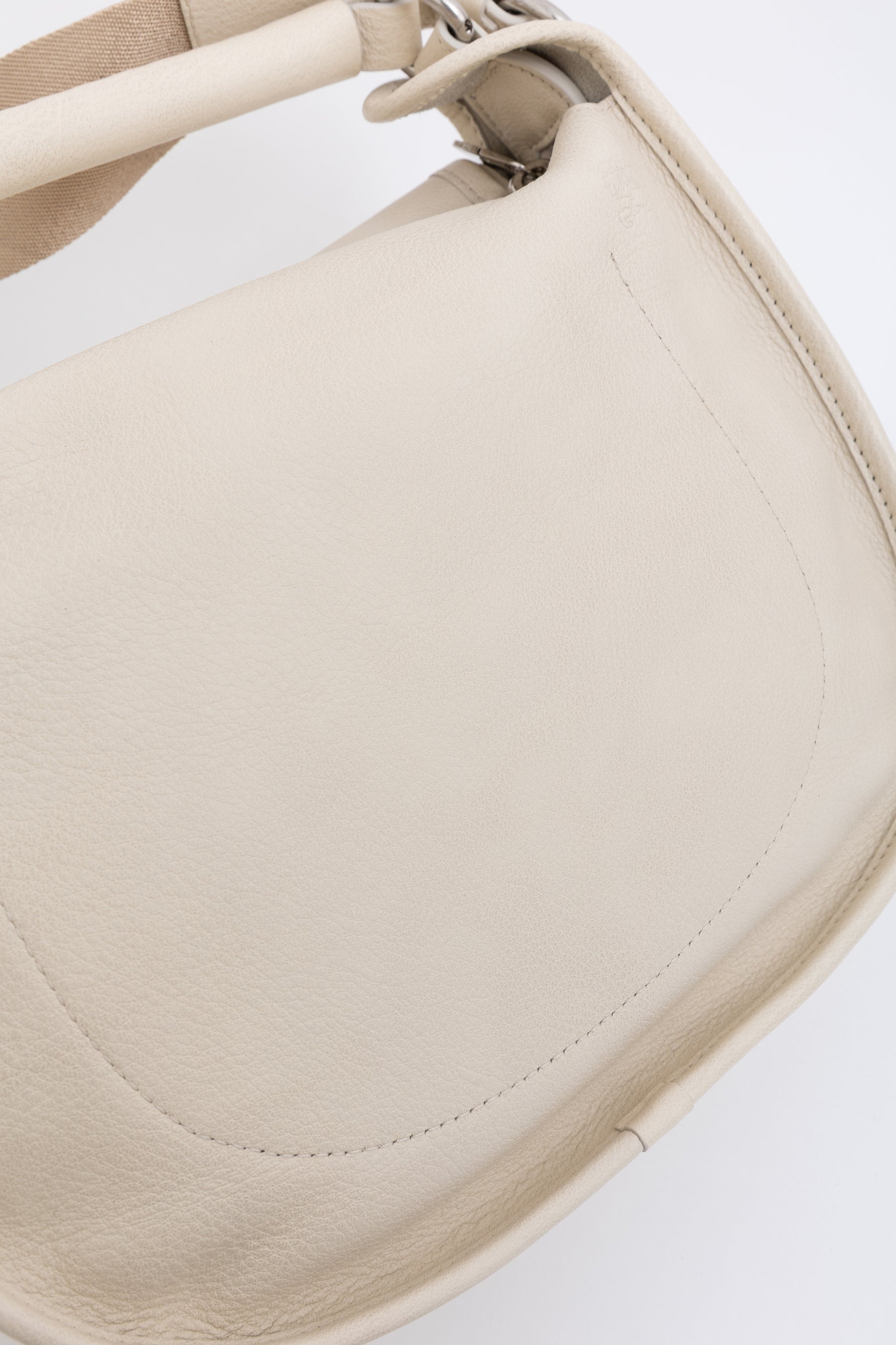 Small B Clip Messenger Bag