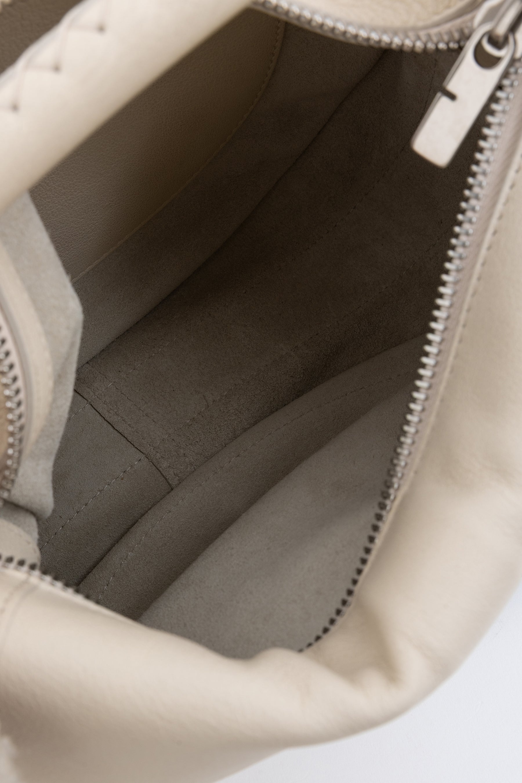 Small B Clip Messenger Bag