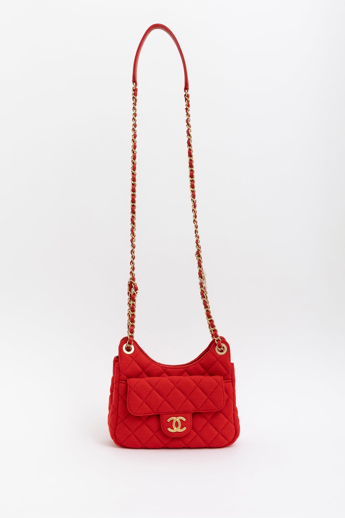 CC Hobo Quilted Jersey Shoulder Bag