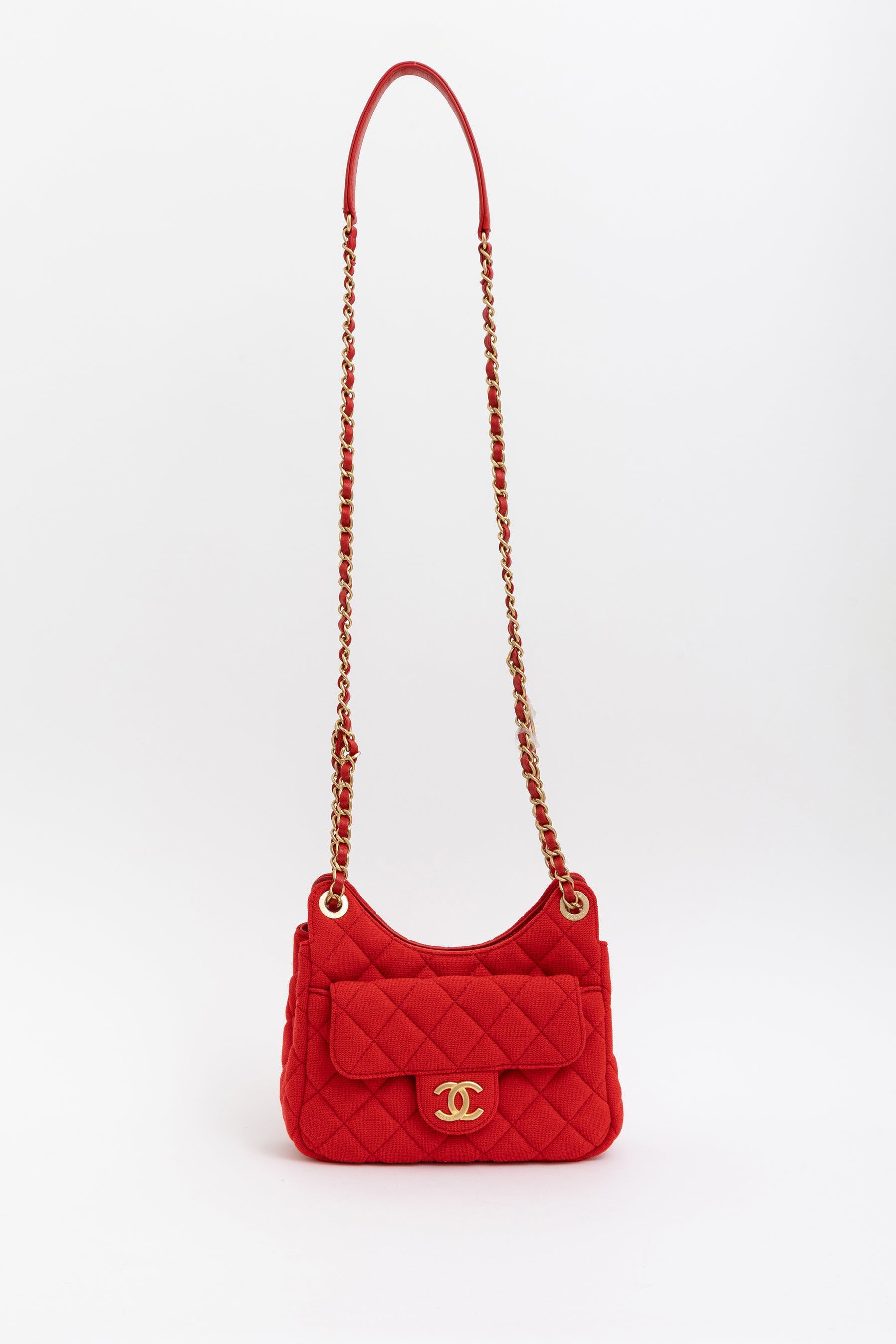 CC Hobo Quilted Jersey Shoulder Bag