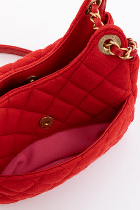 CC Hobo Quilted Jersey Shoulder Bag