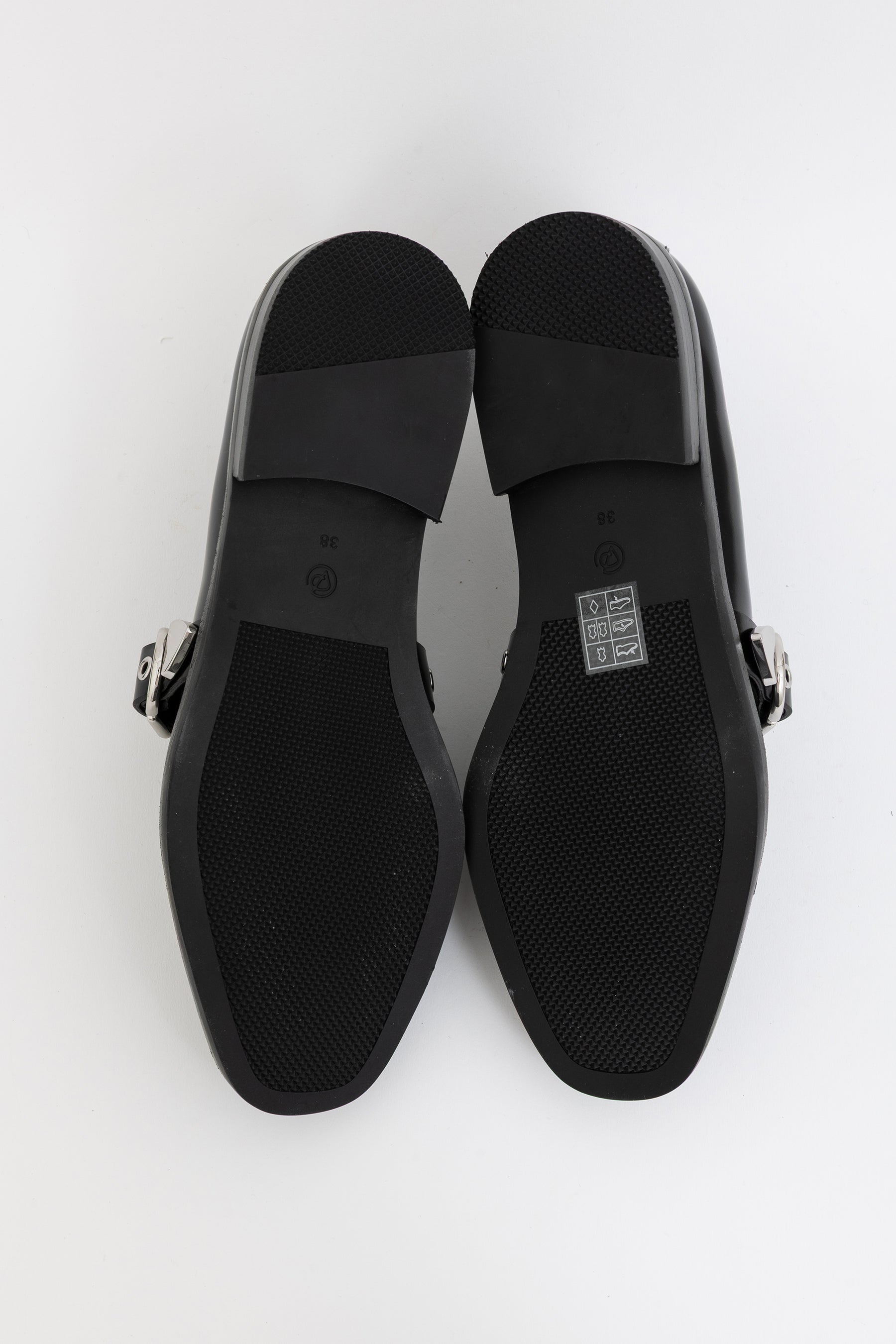 Alexa 25 Buckled Leather Loafers