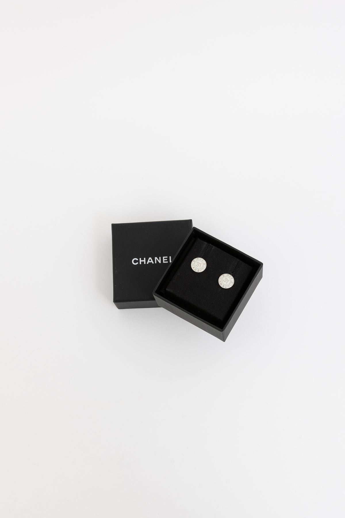 31 Rue Cambon Round Earrings