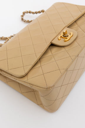 Medium Classic Double Flap Bag