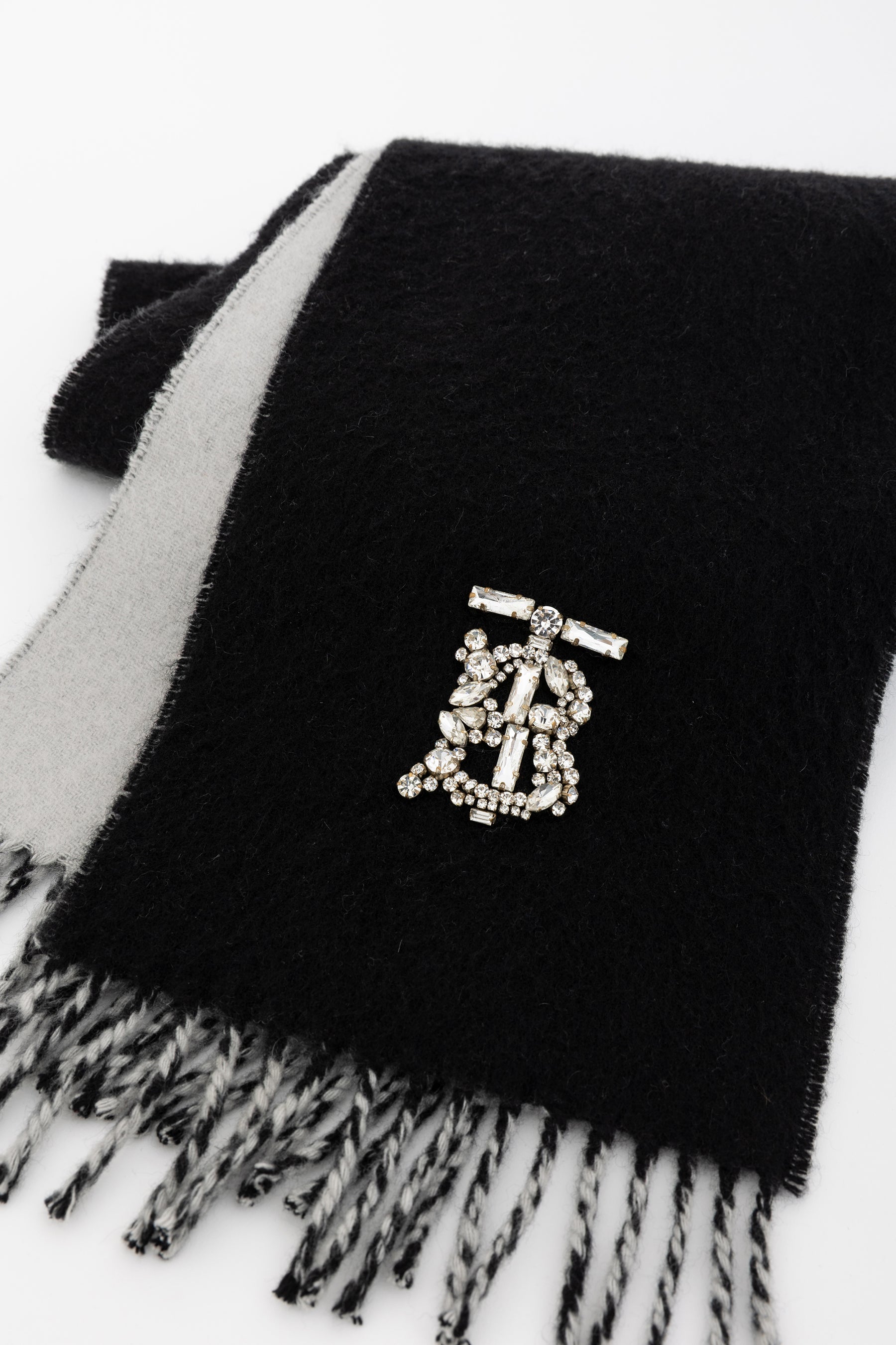Cashmere Logo Embellished Scarf