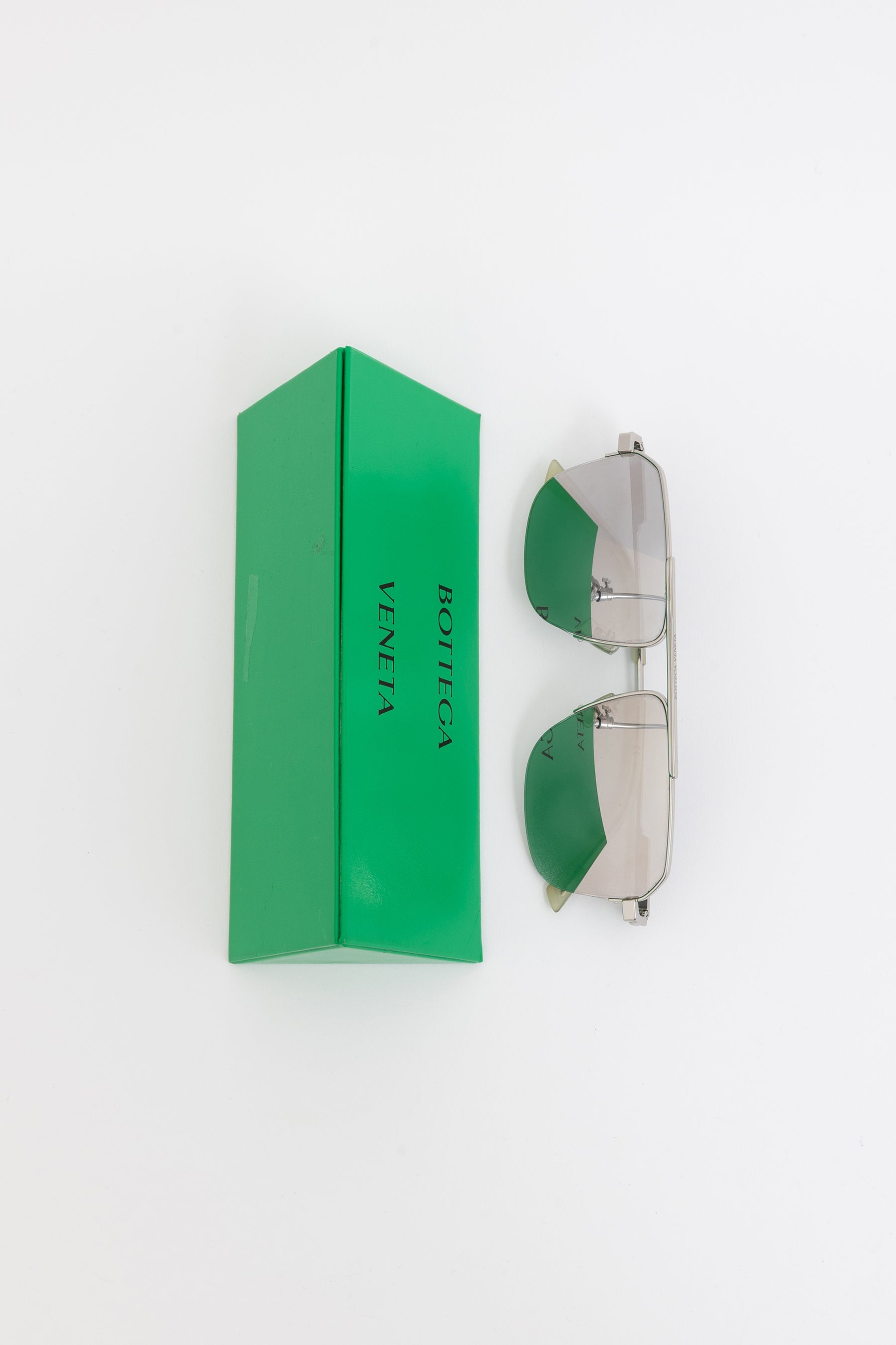 Mirrored Aviator Sunglasses