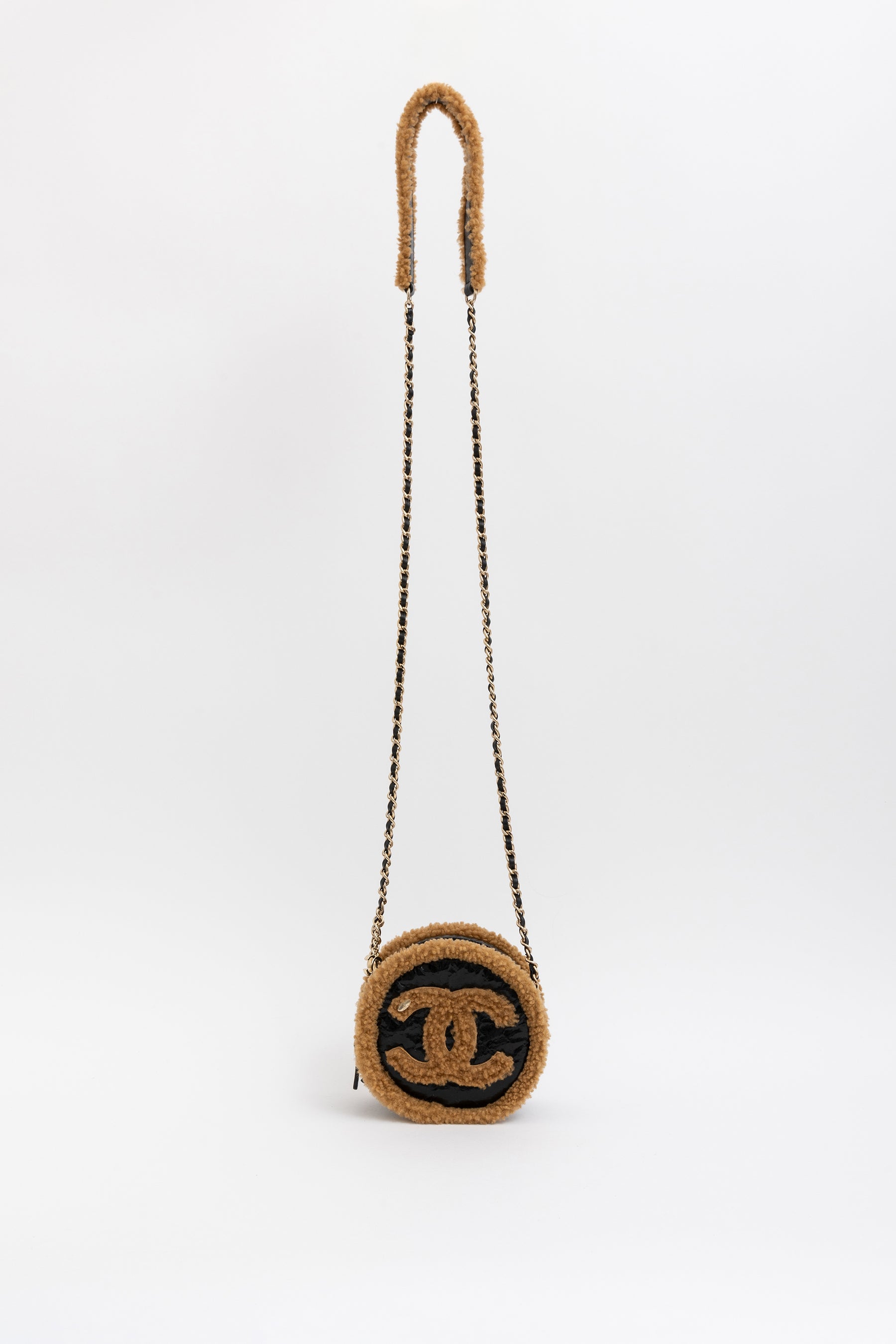 CC Logo Round Mini Bag