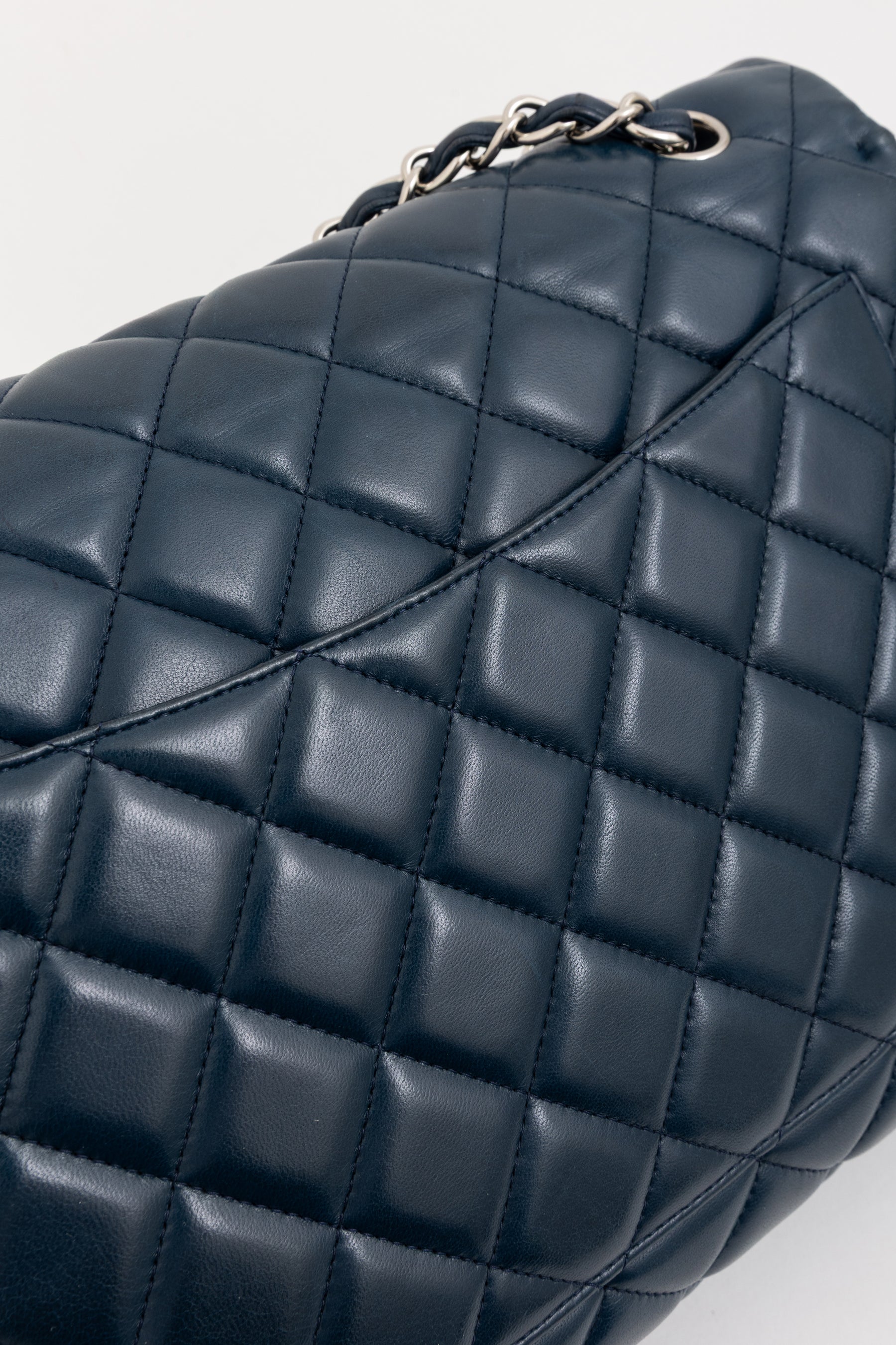 Maxi Single Flap with Silver Hardware