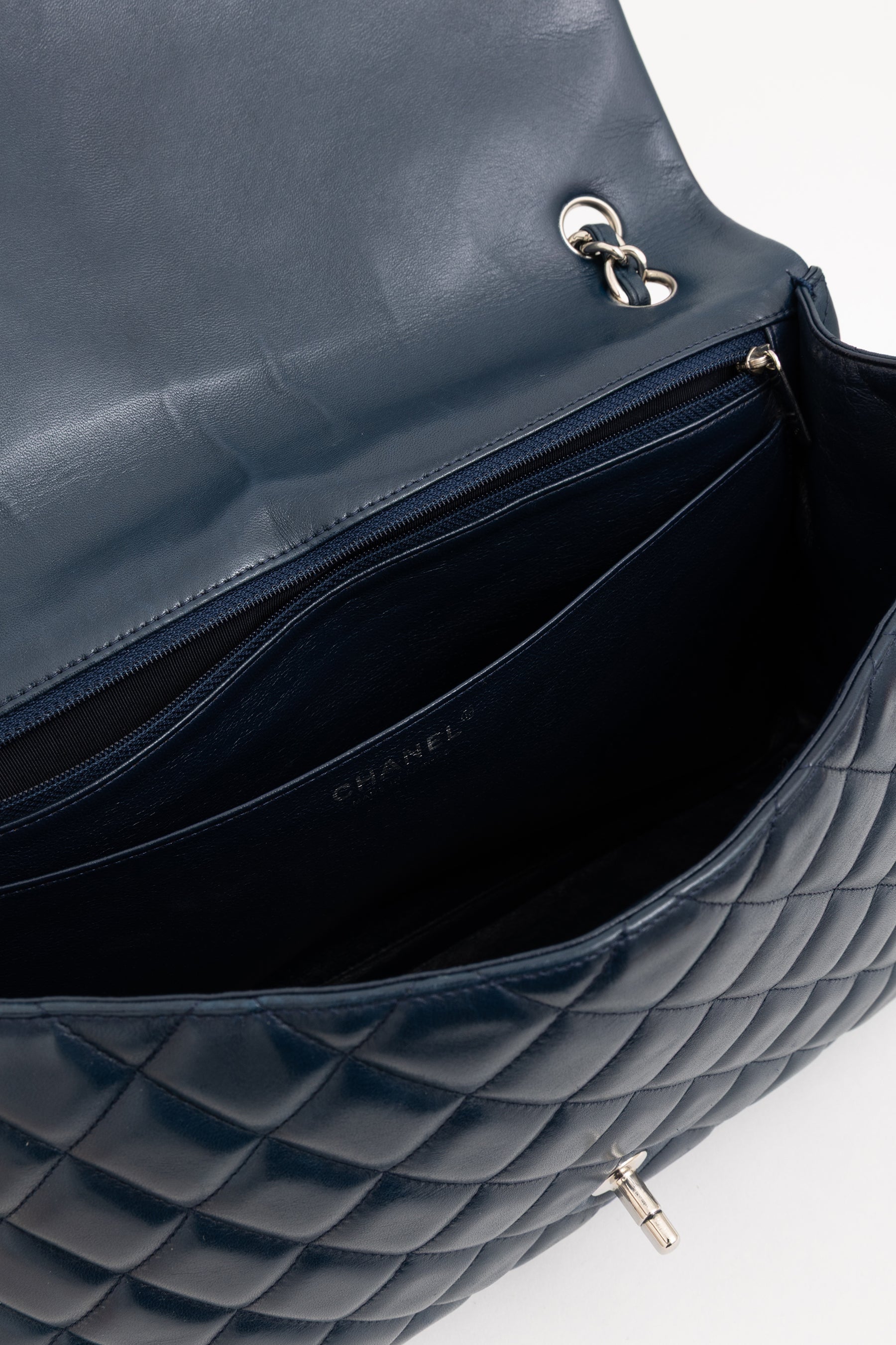 Maxi Single Flap with Silver Hardware