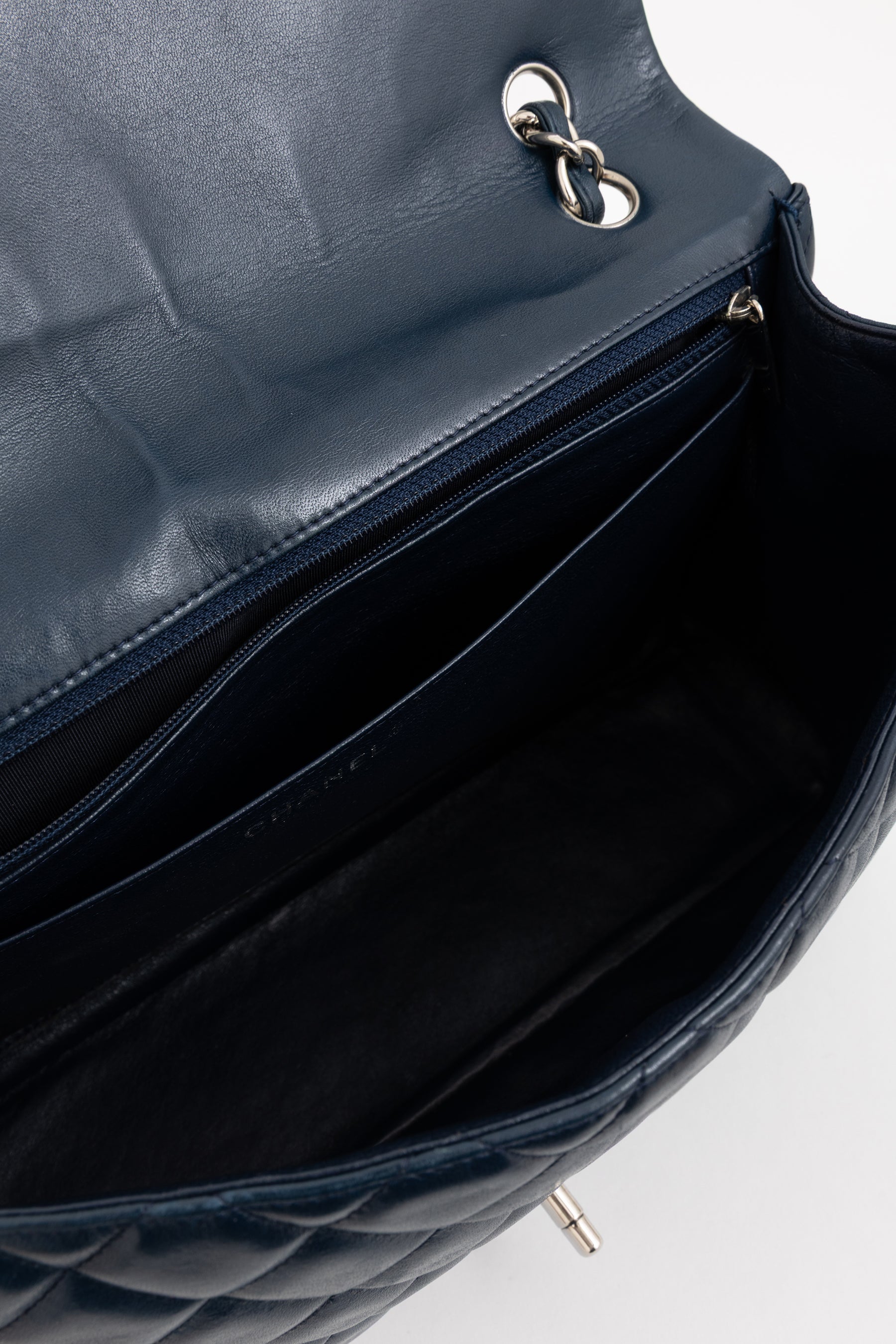 Maxi Single Flap with Silver Hardware