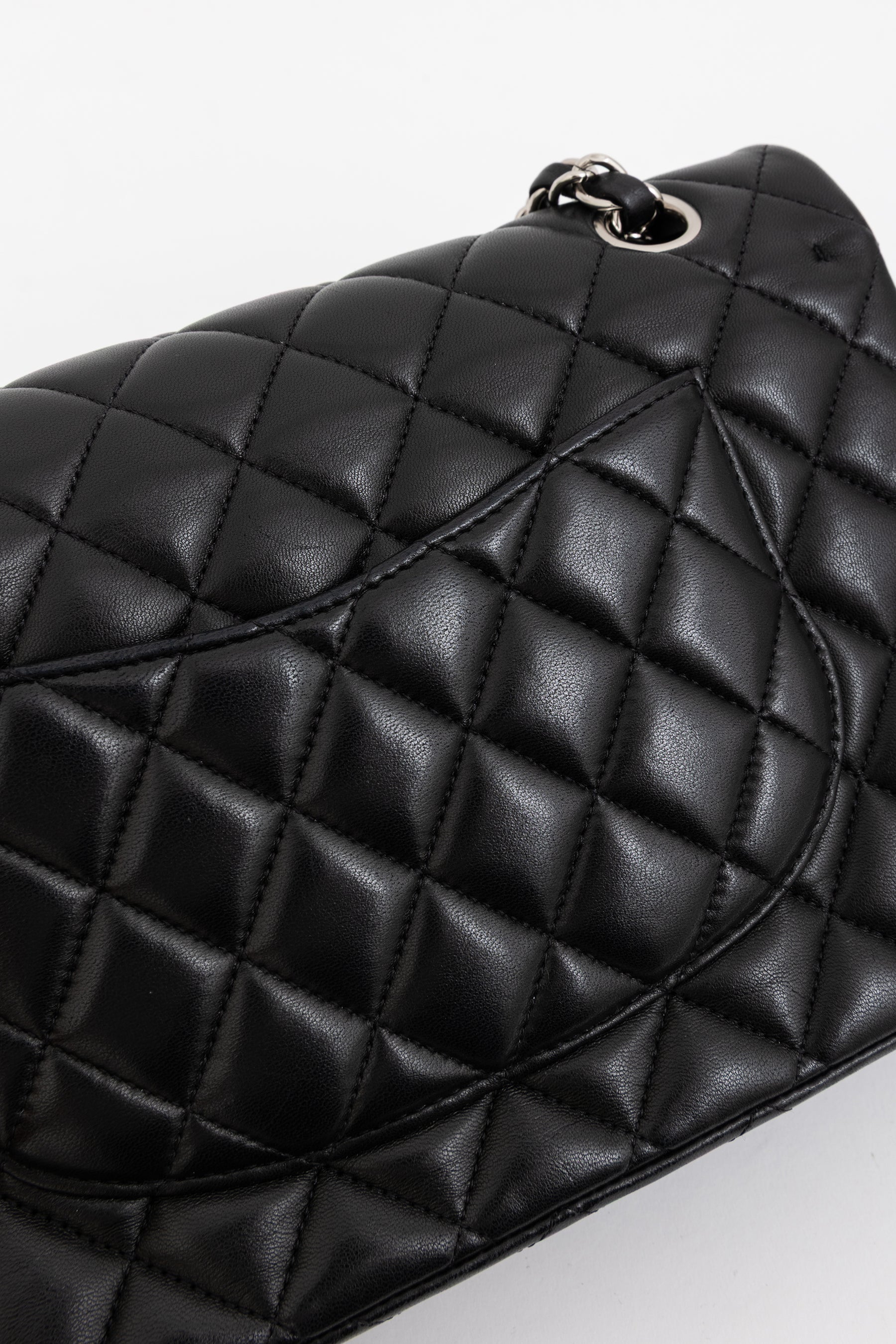 Classic 11.12 Handbag