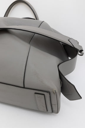 Soft Medium Antigona Bag