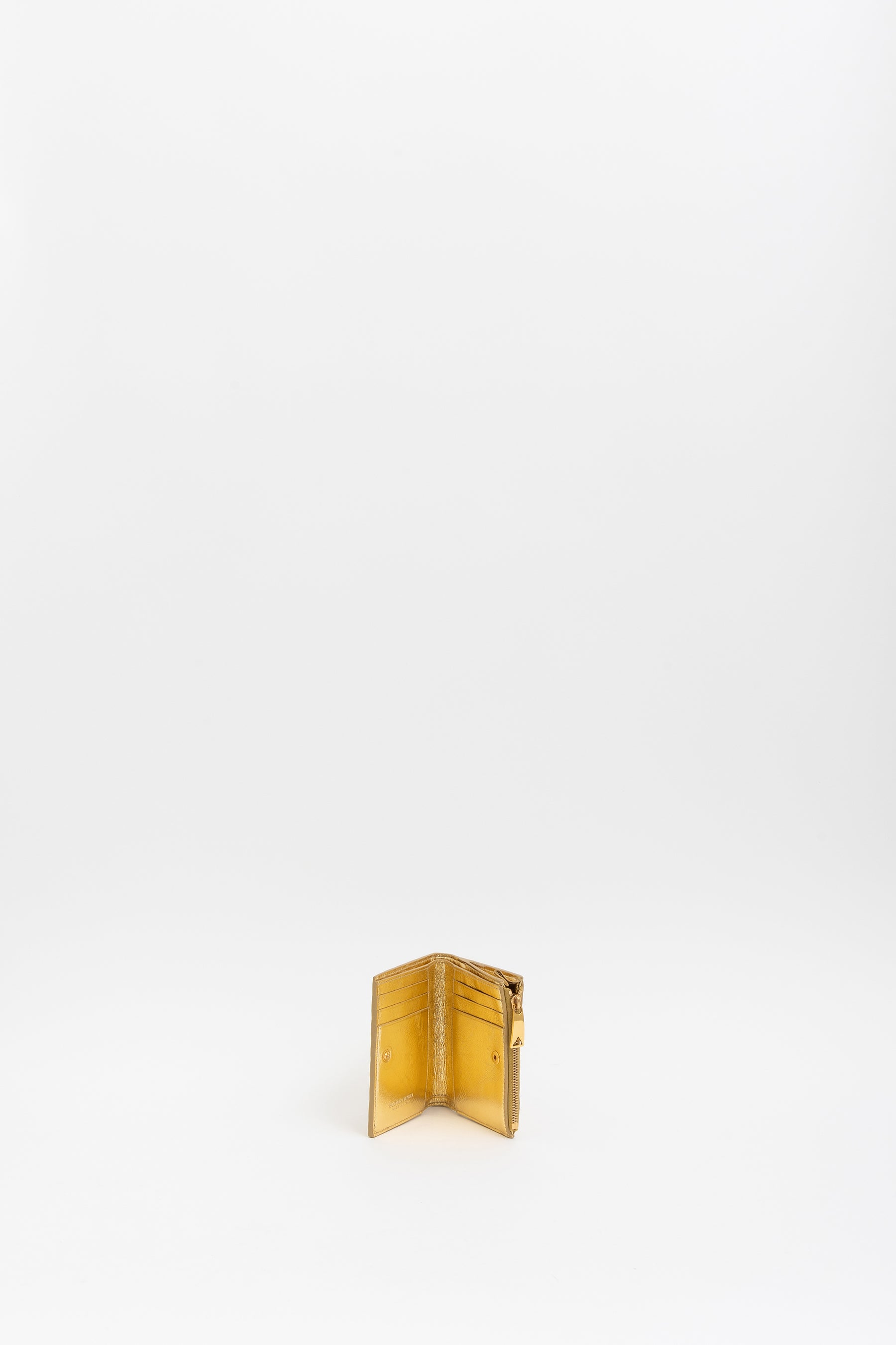 Small Flap Wallet